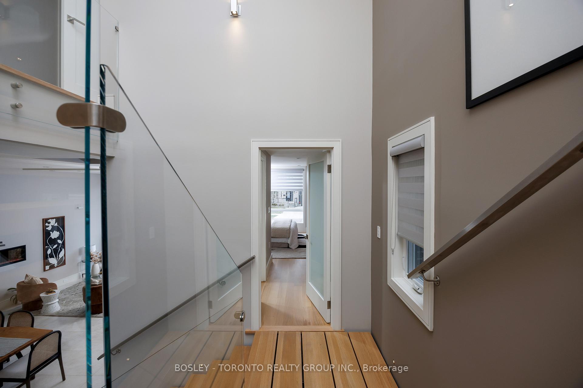 Photo 29 of 242 Sutherland Drive, Toronto, Leaside — HOMEH