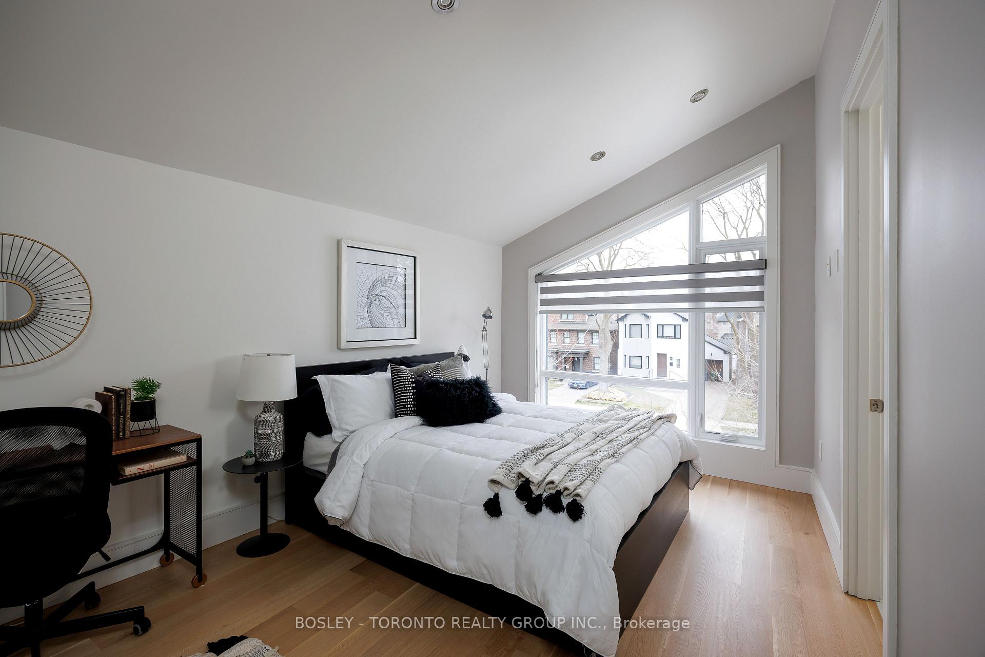 Photo 39 of 242 Sutherland Drive, Toronto, Leaside — HOMEH