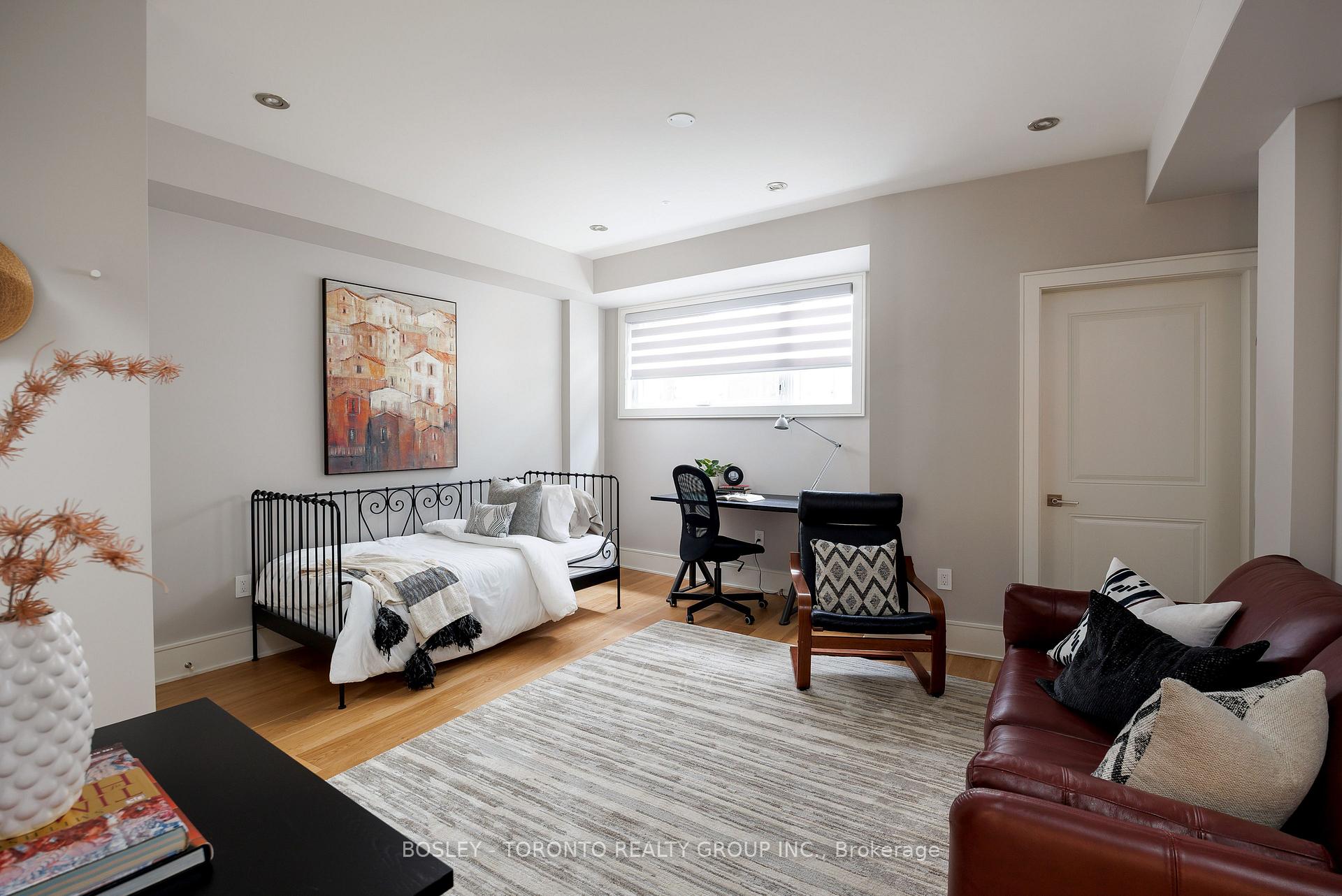 Photo 47 of 242 Sutherland Drive, Toronto, Leaside — HOMEH