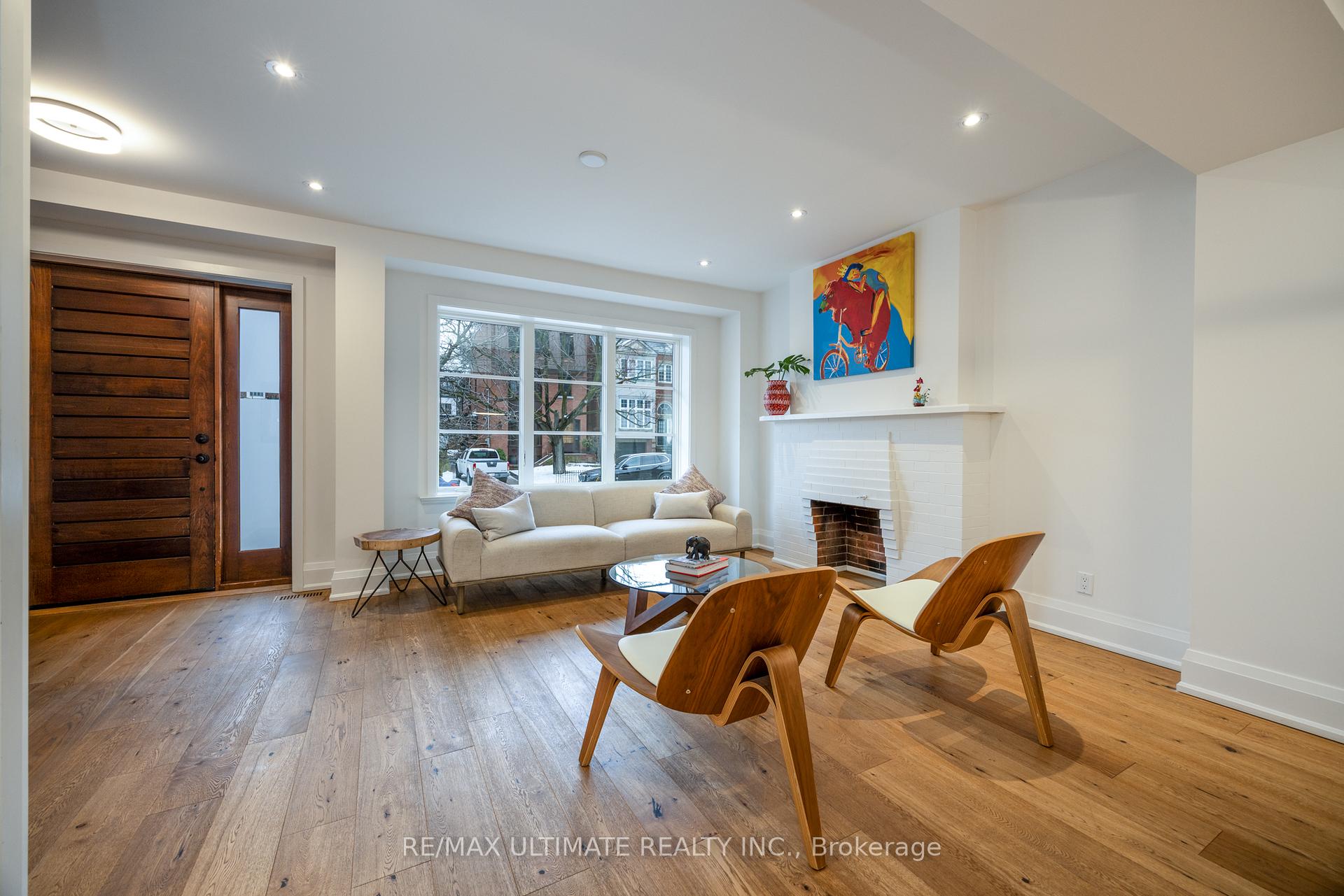 Photo 4 of 248 Hillsdale Avenue E, Toronto, Mount Pleasant West — HOMEH