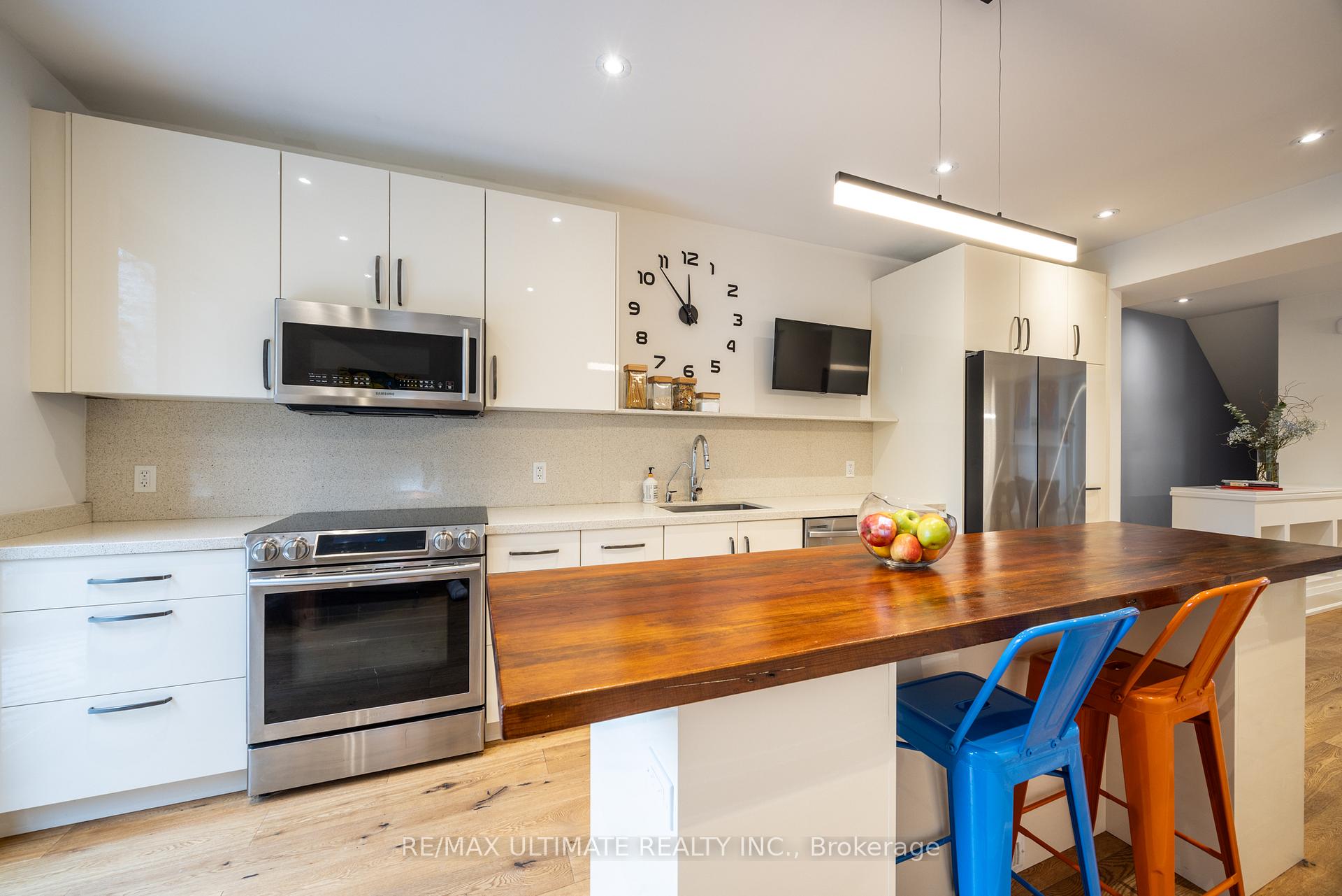 Photo 26 of 248 Hillsdale Avenue E, Toronto, Mount Pleasant West — HOMEH