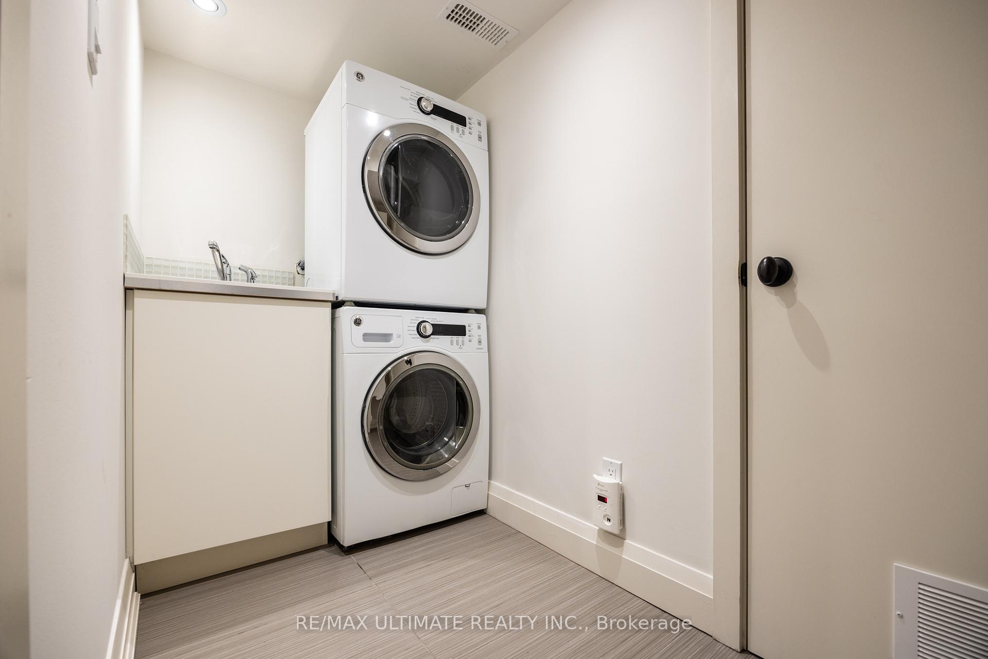 Photo 46 of 248 Hillsdale Avenue E, Toronto, Mount Pleasant West — HOMEH