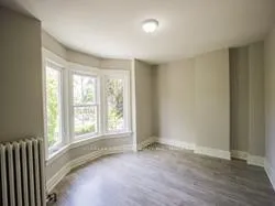 Photo 10 of Unit Upper, 186 Kingston Road, Toronto, The Beaches — HOMEH
