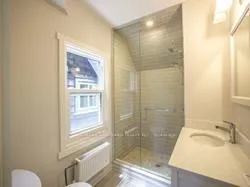 Photo 18 of Unit Upper, 186 Kingston Road, Toronto, The Beaches — HOMEH