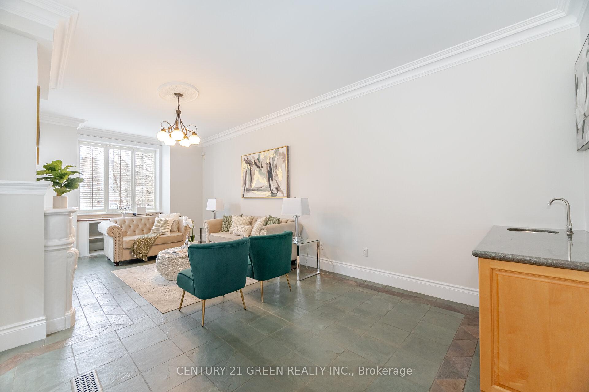 Photo 6 of 135 Glenmount Park Road, Toronto, East End-Danforth — HOMEH