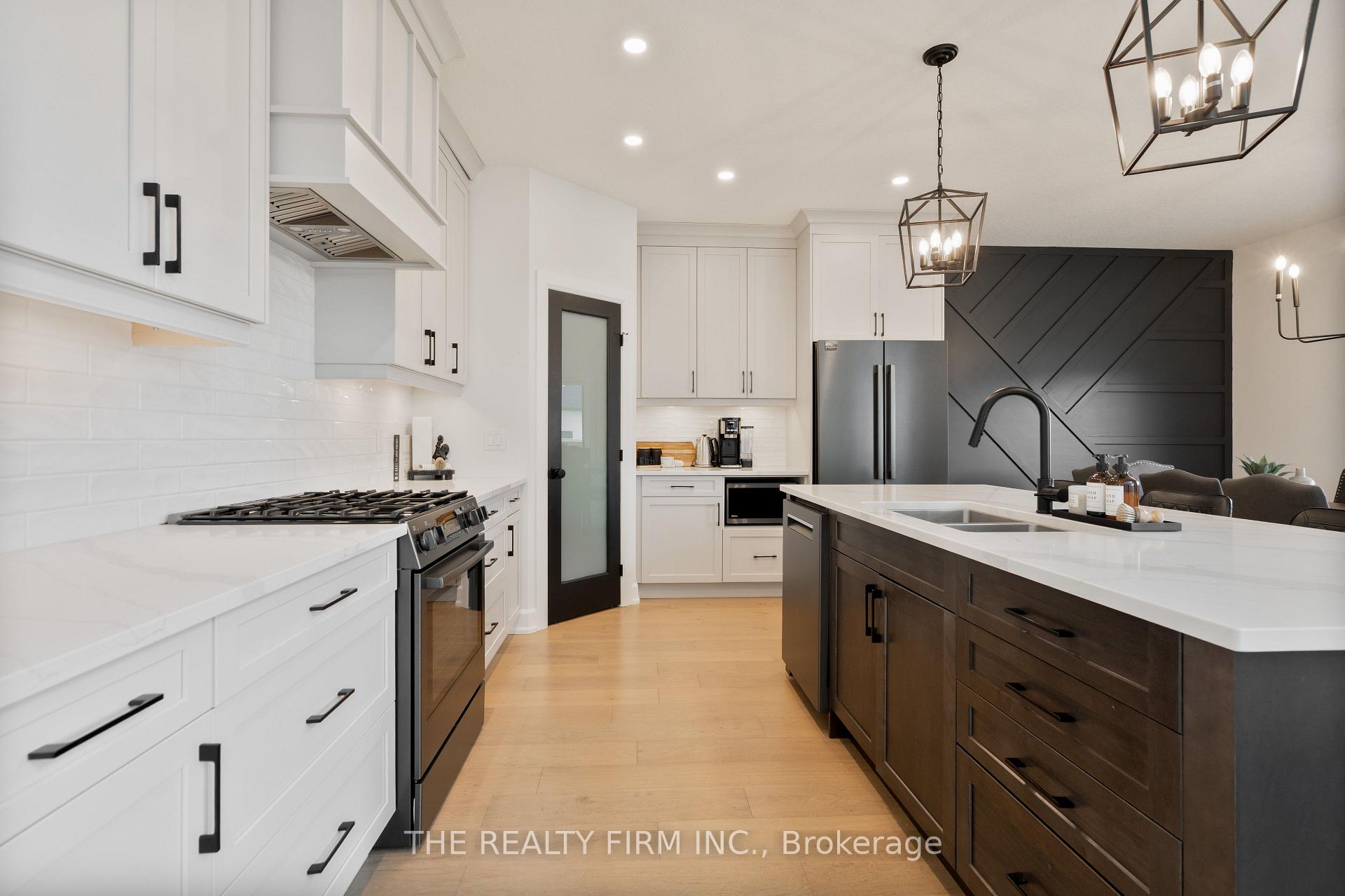 Photo 9 of 27 Briscoe Crescent, Strathroy-Caradoc, NE — HOMEH