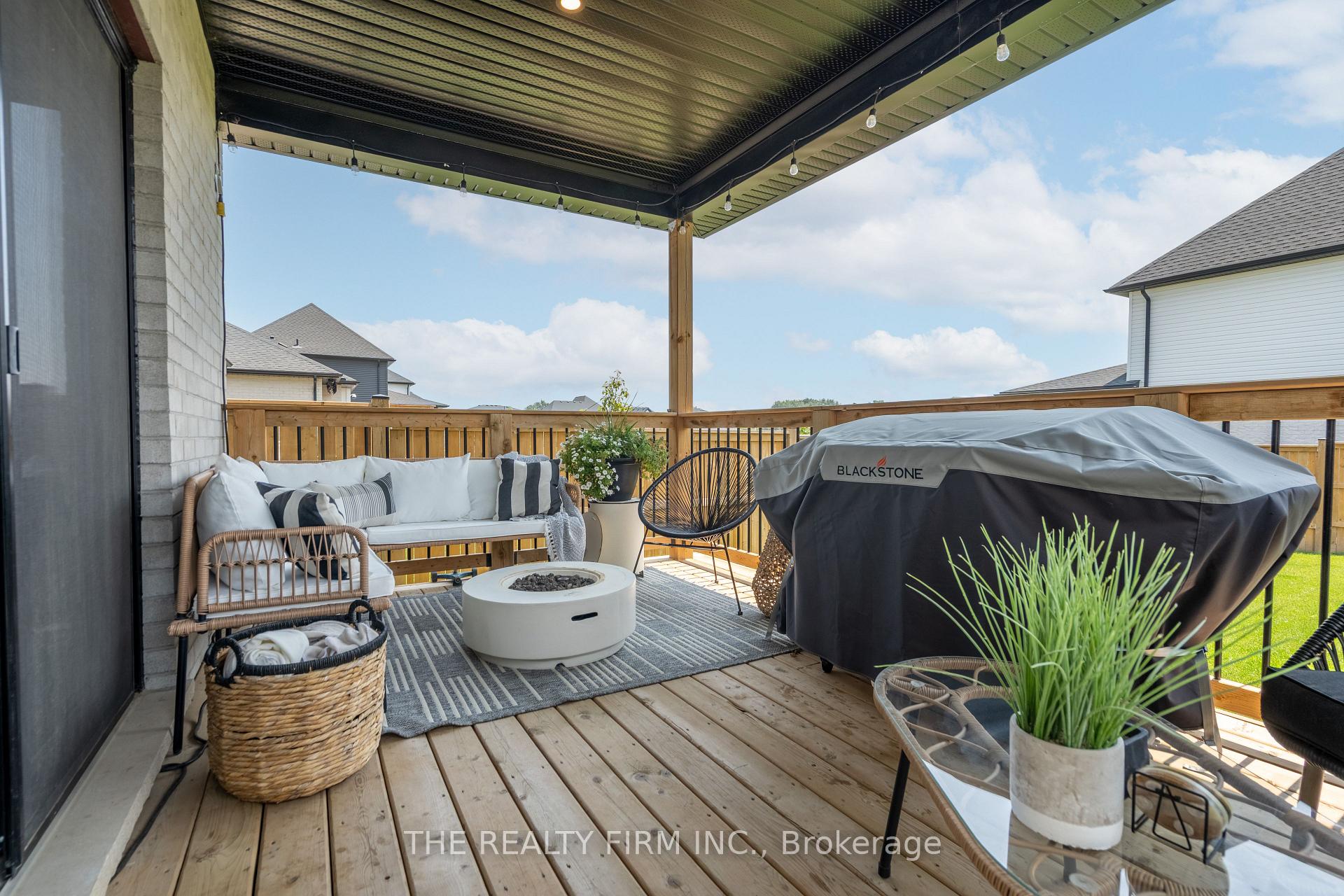 Photo 25 of 27 Briscoe Crescent, Strathroy-Caradoc, NE — HOMEH