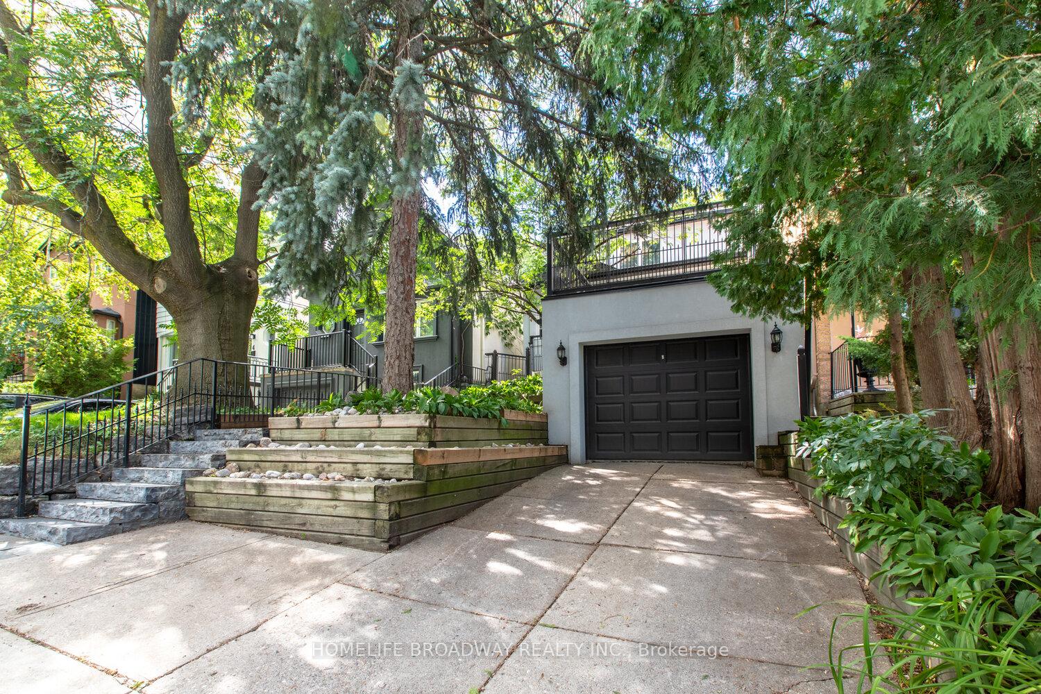 Front of 8 Walder Avenue