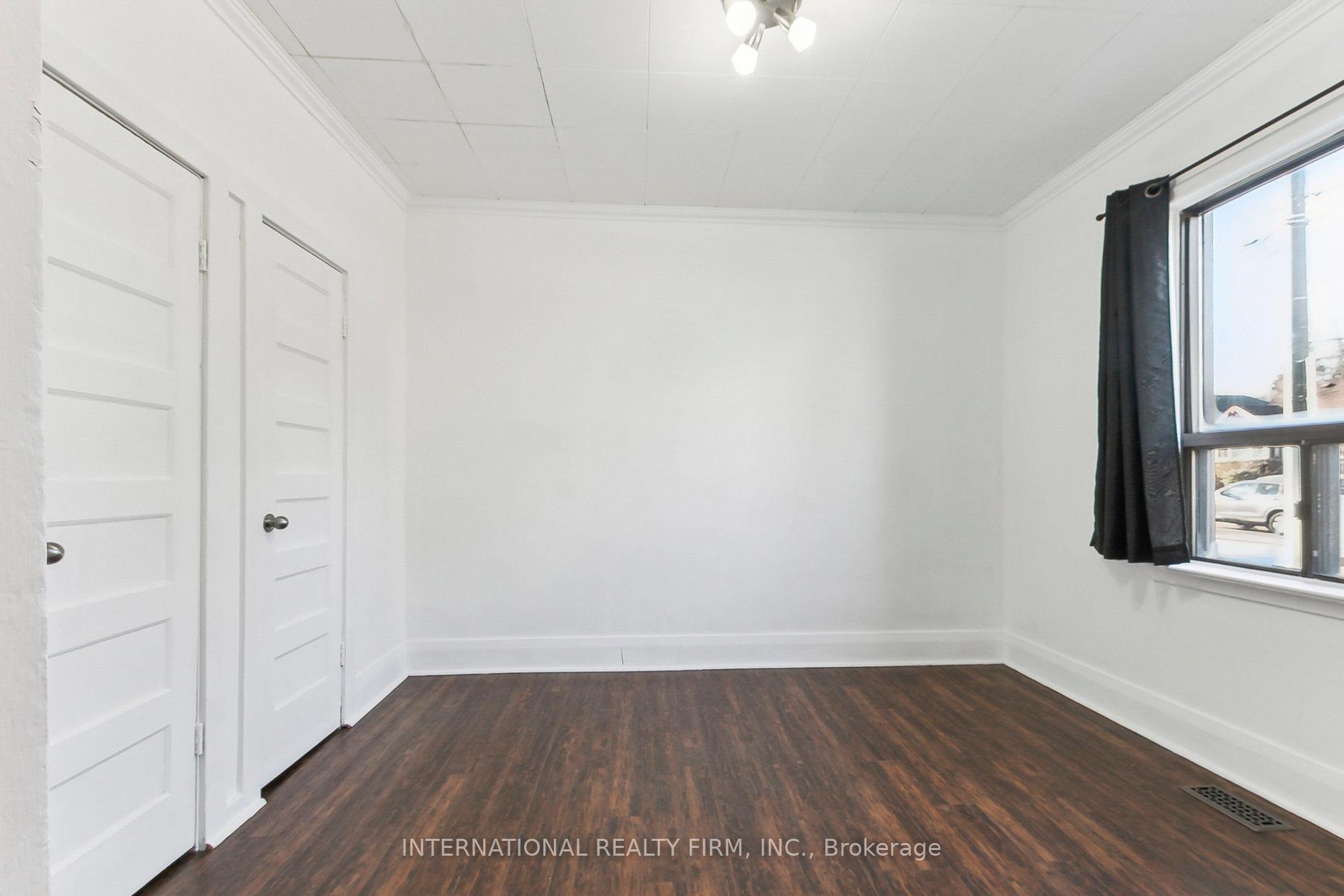 Photo 17 of Unit Upper, 279 Cedarvale Avenue, Toronto, Woodbine-Lumsden — HOMEH
