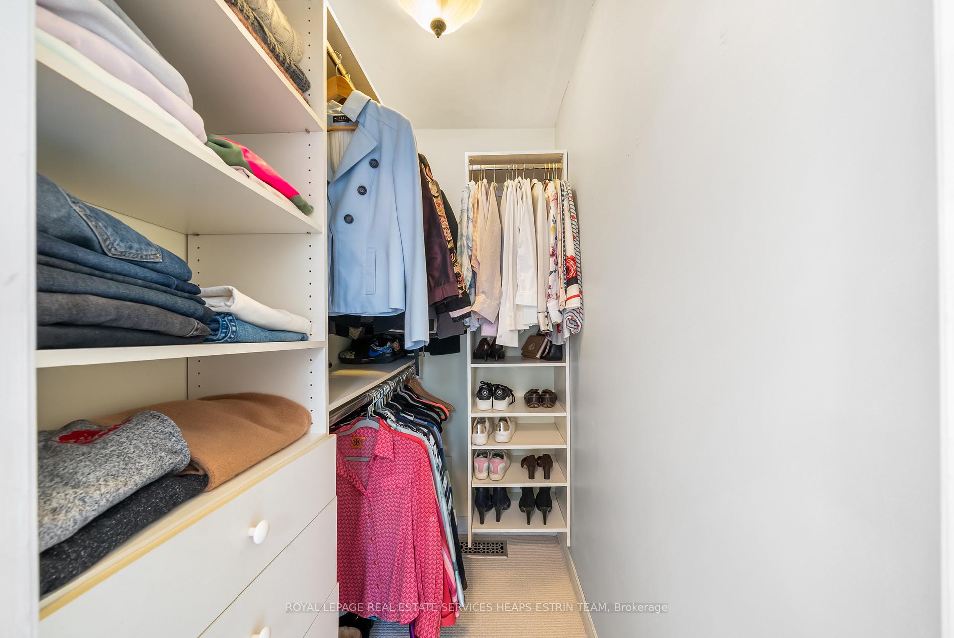 Photo 11 of 169 Parkhurst Boulevard, Toronto, Leaside — HOMEH