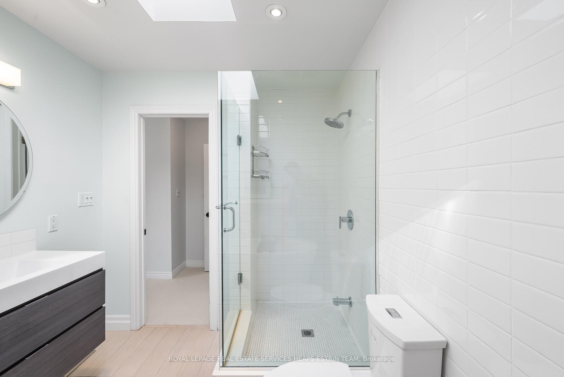 Photo 14 of 169 Parkhurst Boulevard, Toronto, Leaside — HOMEH