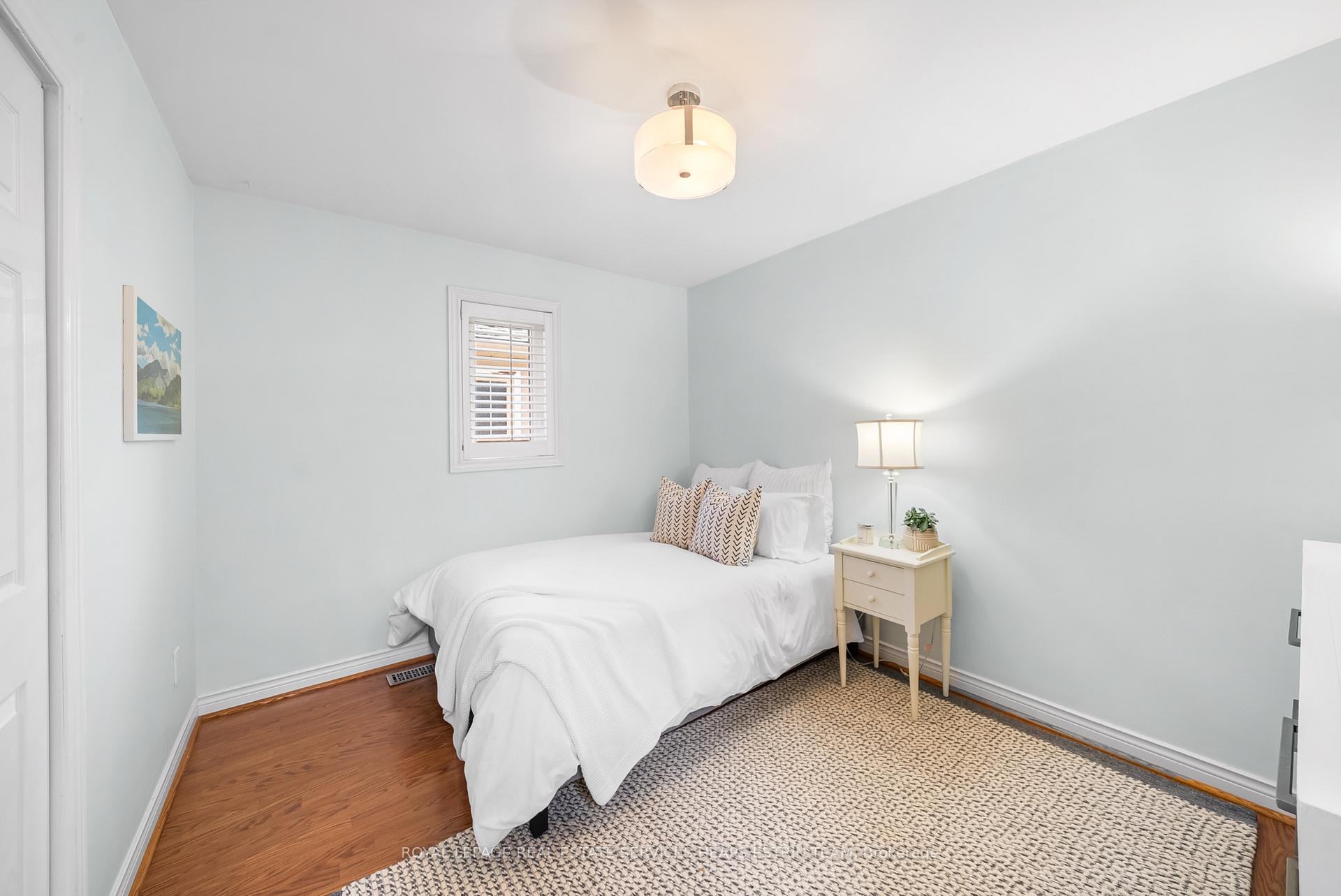Photo 18 of 169 Parkhurst Boulevard, Toronto, Leaside — HOMEH