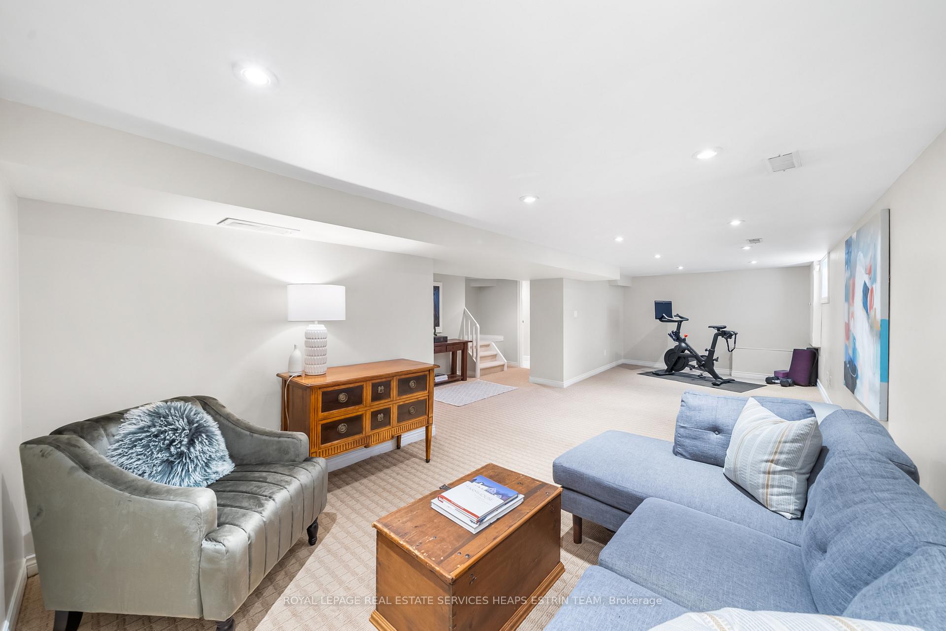 Photo 20 of 169 Parkhurst Boulevard, Toronto, Leaside — HOMEH