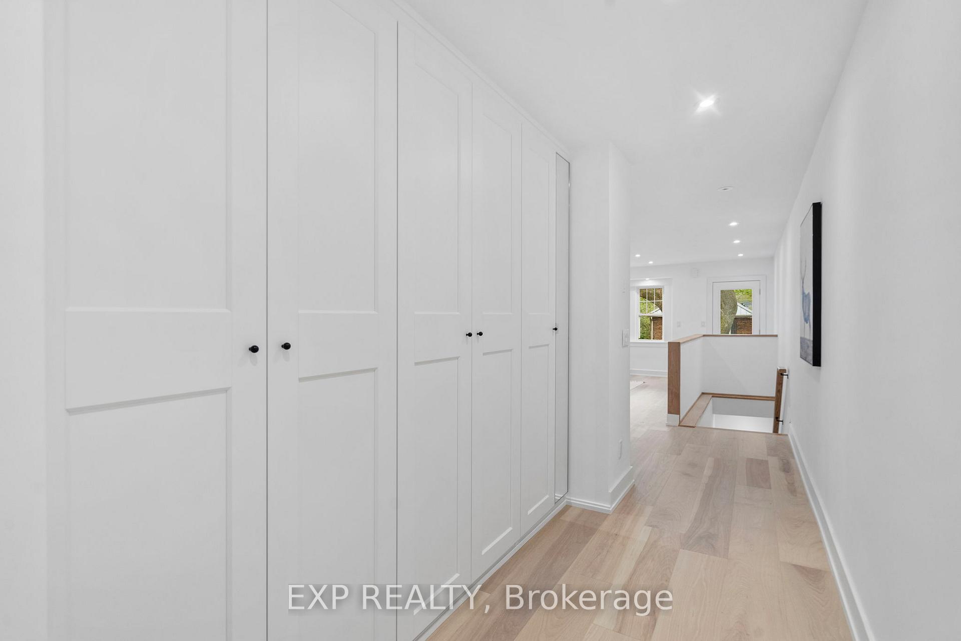 Photo 16 of 26 Glen Manor Drive, Toronto, The Beaches — HOMEH
