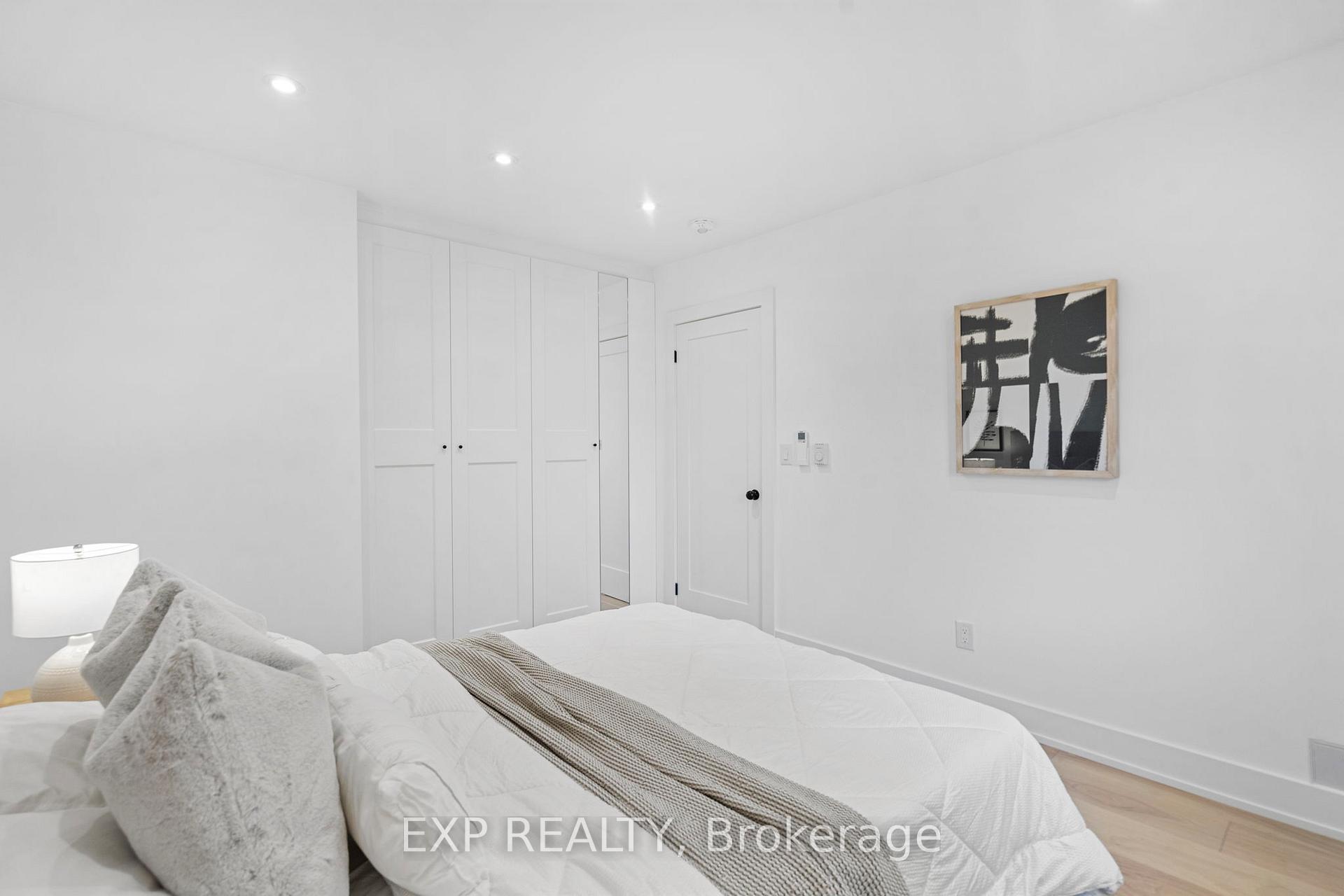 Photo 22 of 26 Glen Manor Drive, Toronto, The Beaches — HOMEH