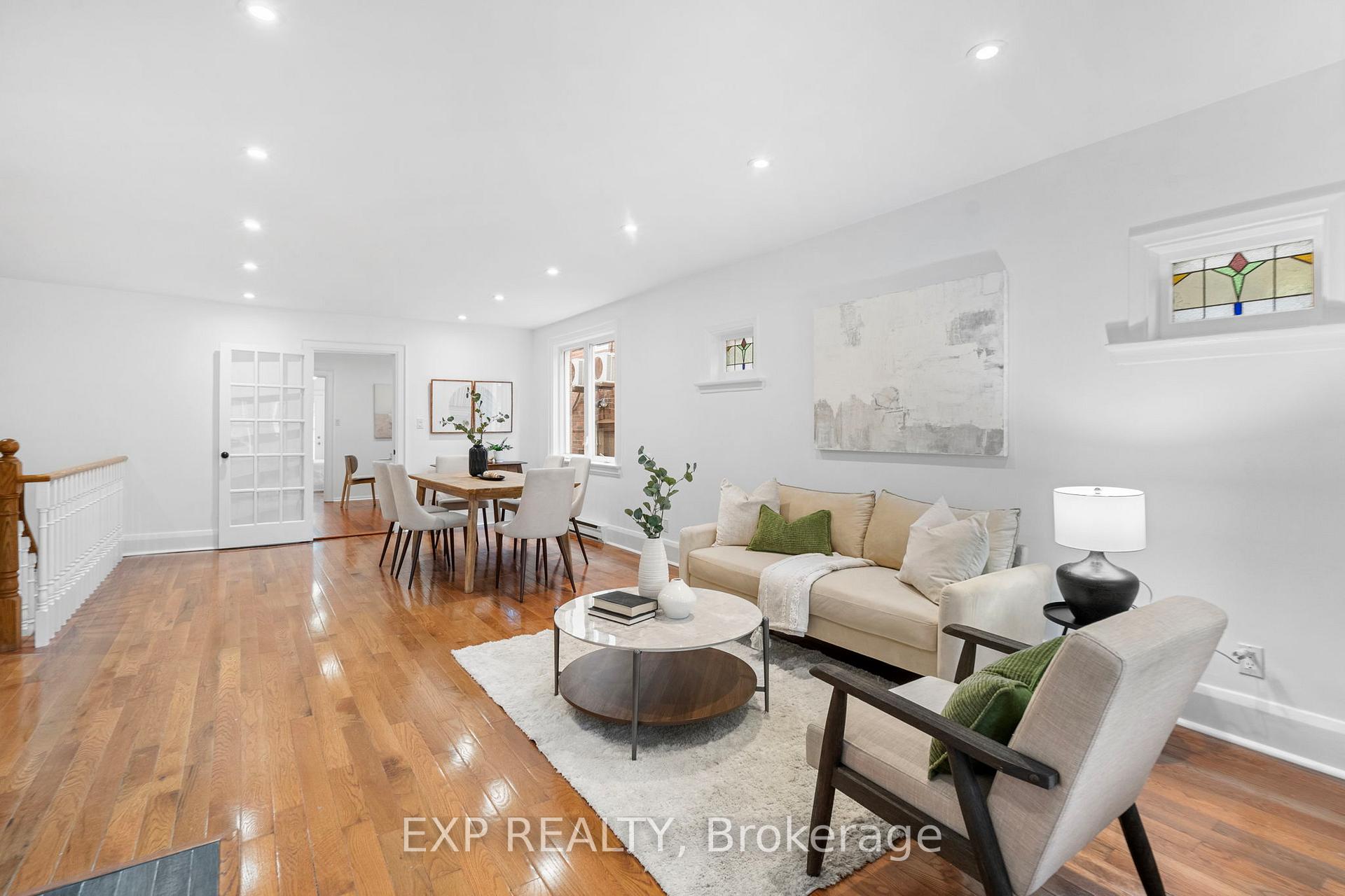 Photo 28 of 26 Glen Manor Drive, Toronto, The Beaches — HOMEH