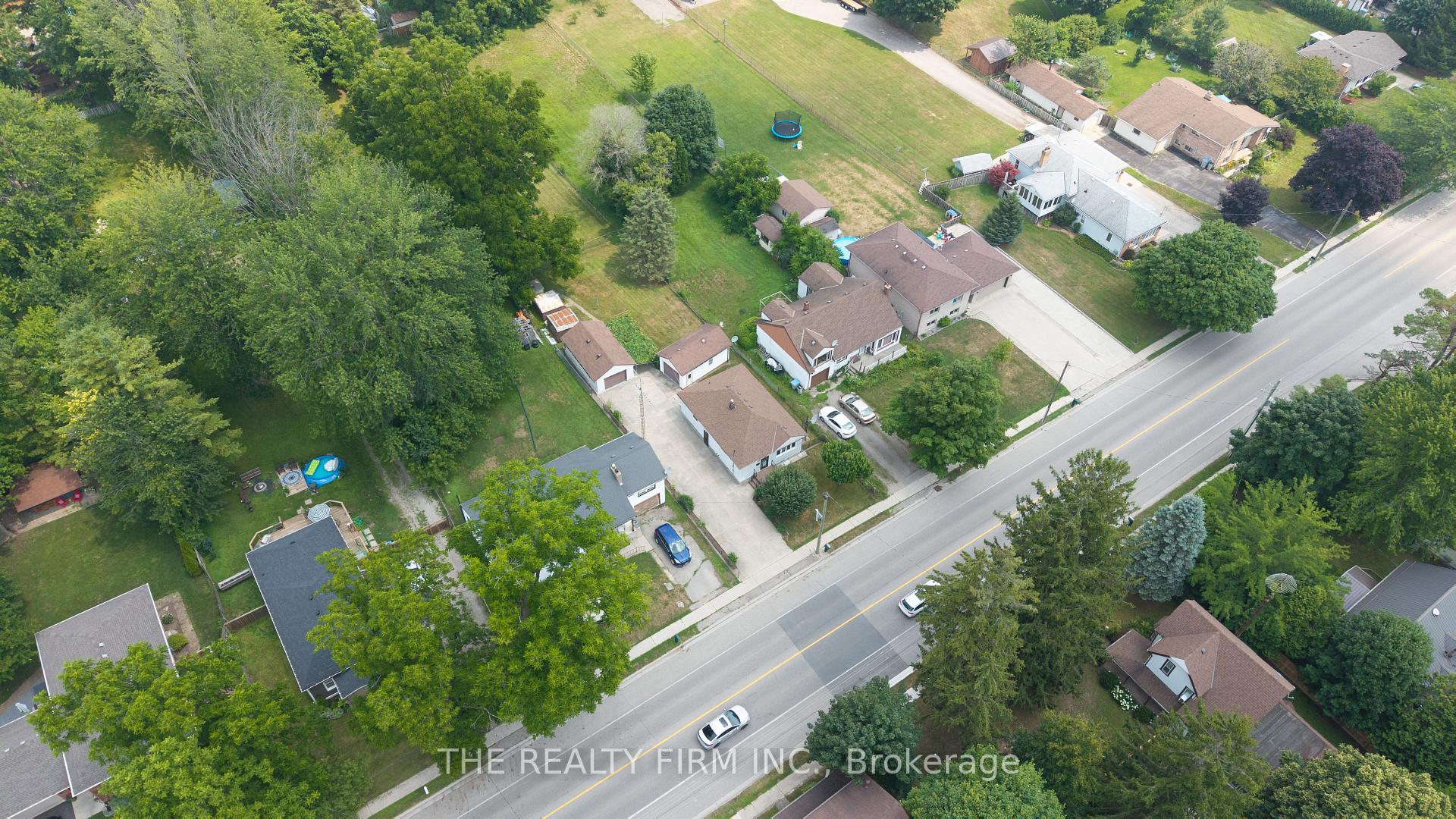 Photo 29 of 22326 Adelaide Road, Strathroy-Caradoc, Mount Brydges — HOMEH