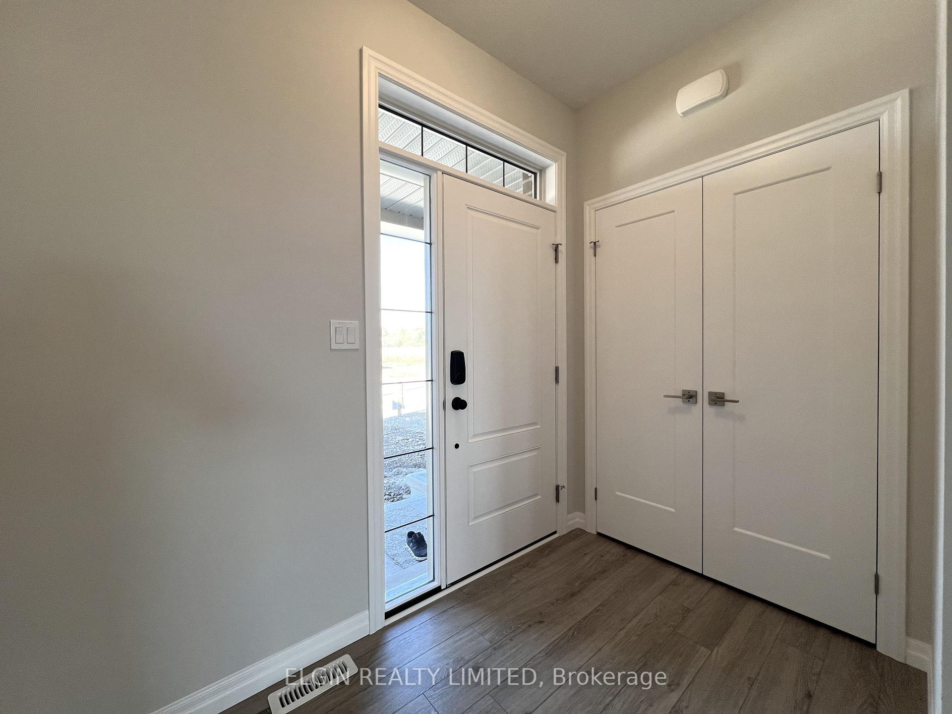 Photo 5 of 71 Braun Avenue, Tillsonburg — HOMEH
