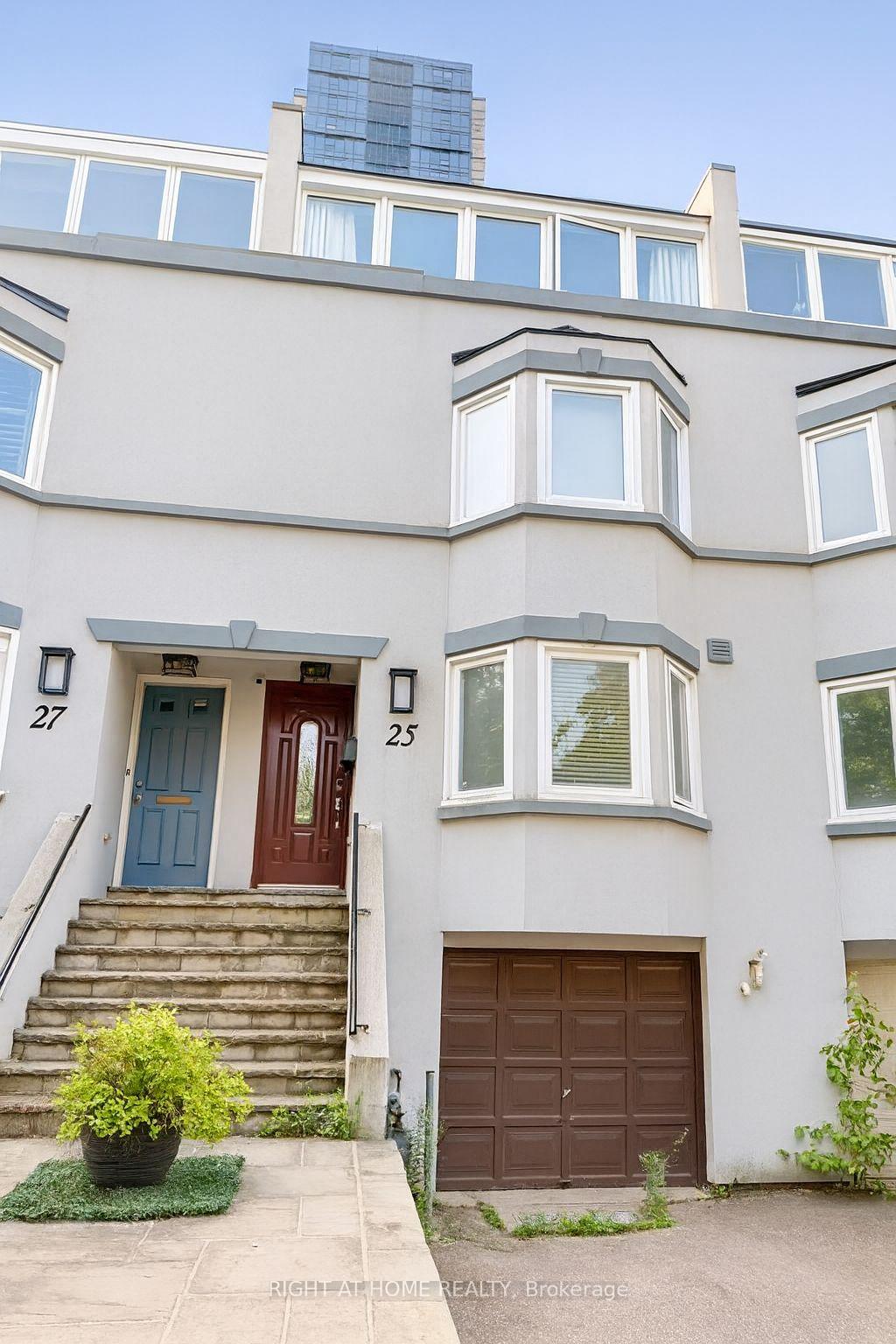 Photo 1 of 25 Keewatin Avenue, Toronto, Mount Pleasant West — HOMEH