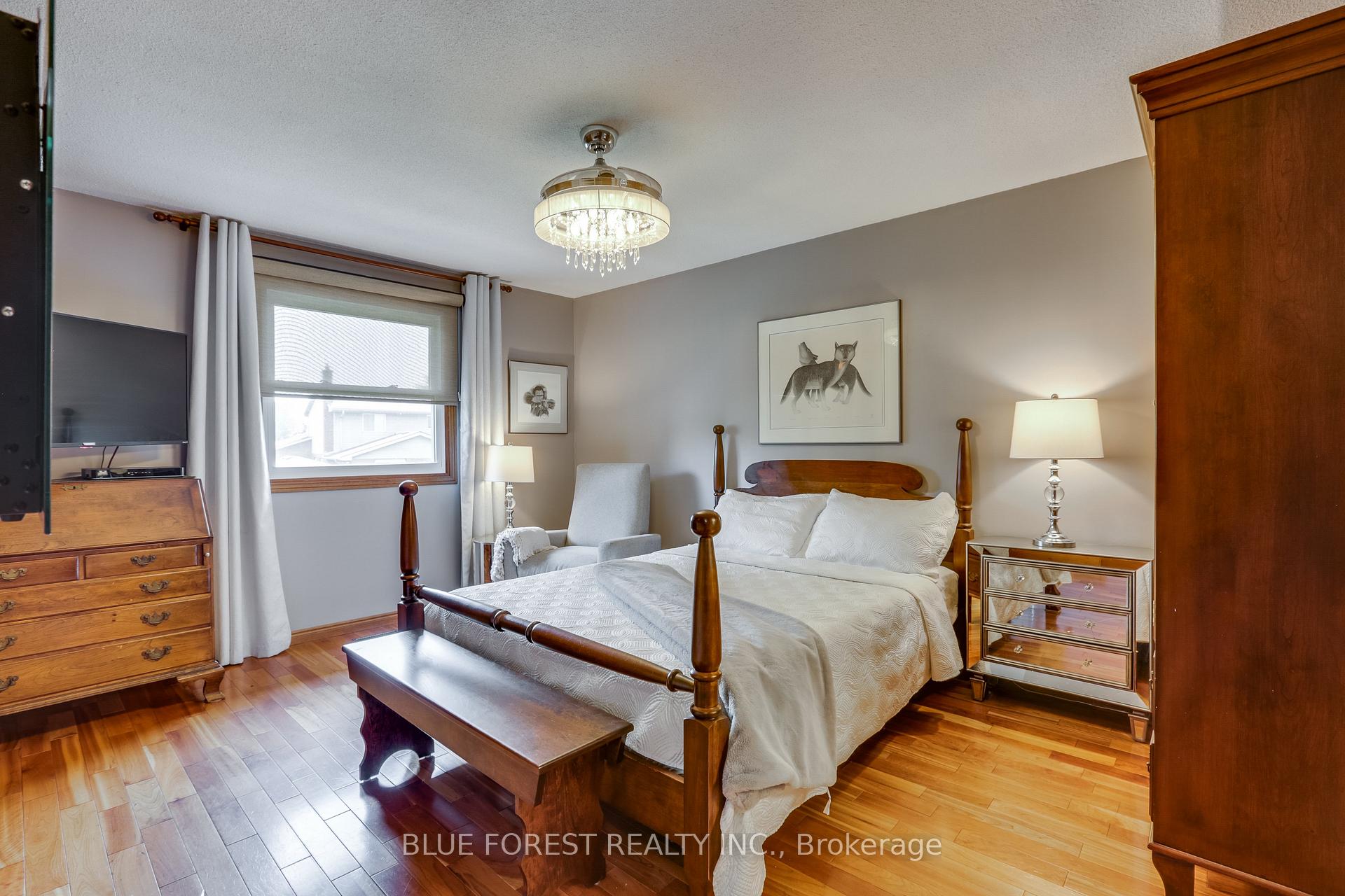Photo 19 of 186 Scarlett Circle, Thames Centre, Dorchester — HOMEH