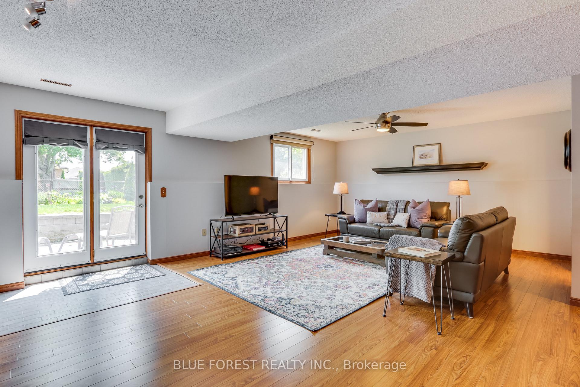 Photo 23 of 186 Scarlett Circle, Thames Centre, Dorchester — HOMEH