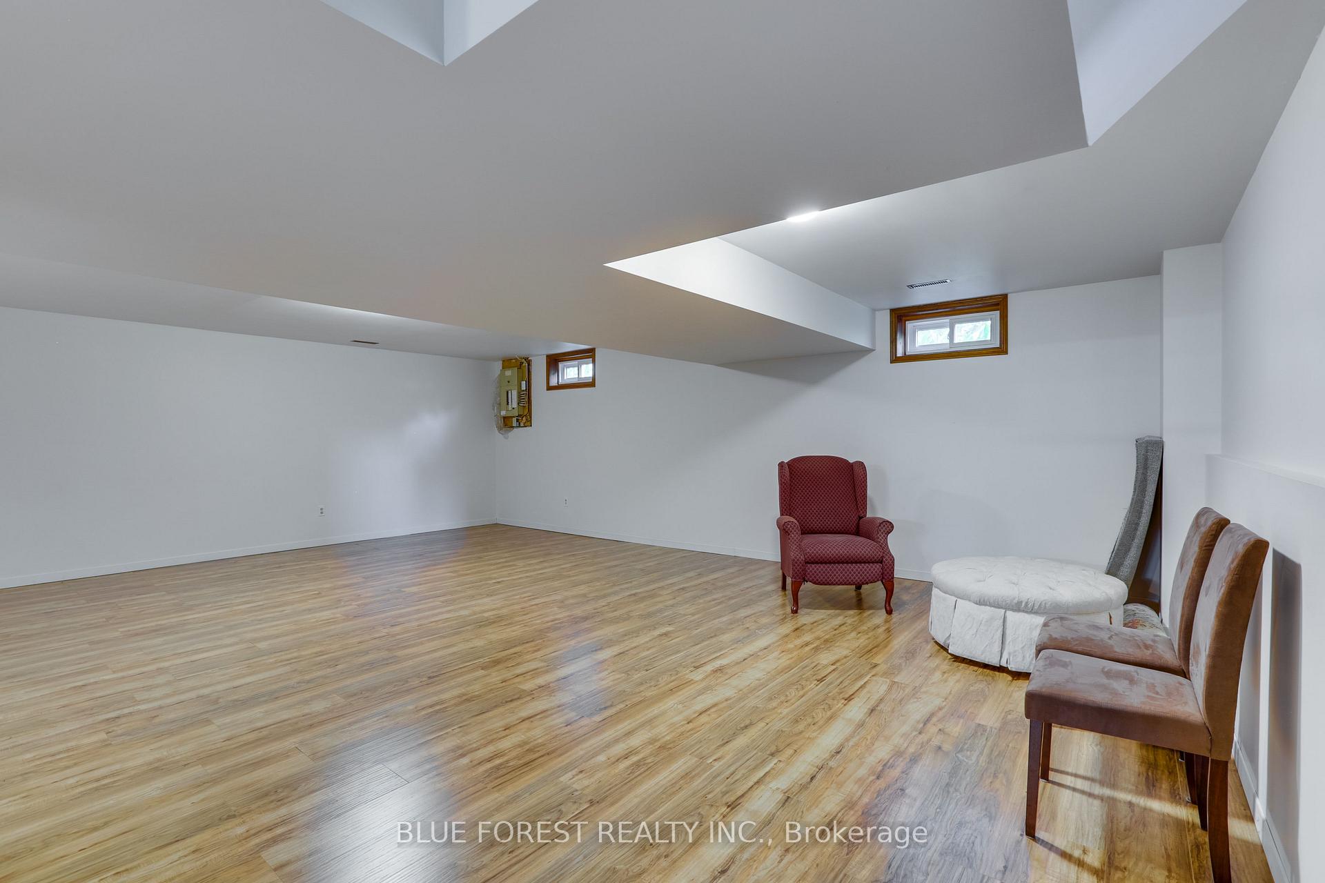 Photo 29 of 186 Scarlett Circle, Thames Centre, Dorchester — HOMEH