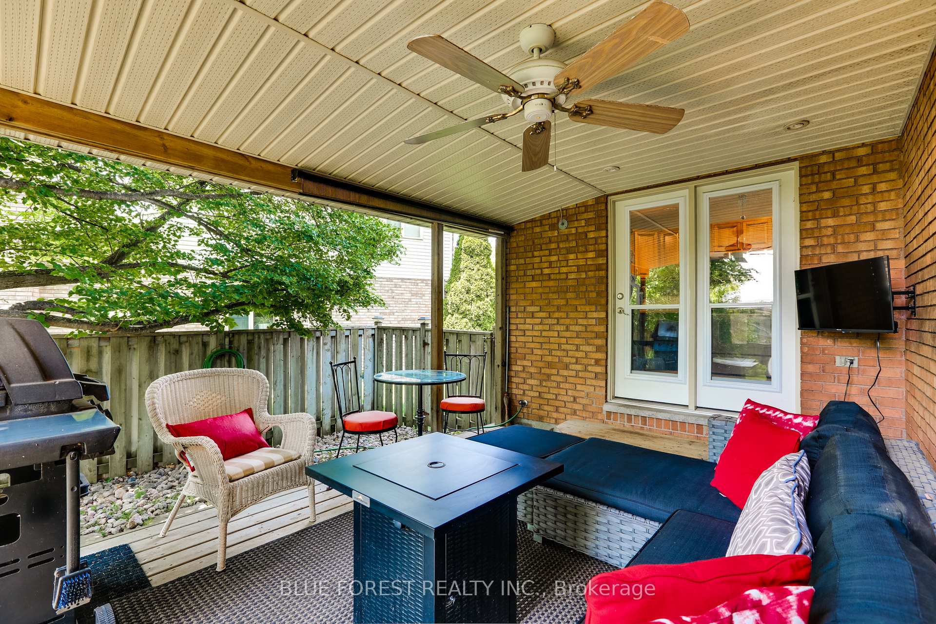 Photo 34 of 186 Scarlett Circle, Thames Centre, Dorchester — HOMEH