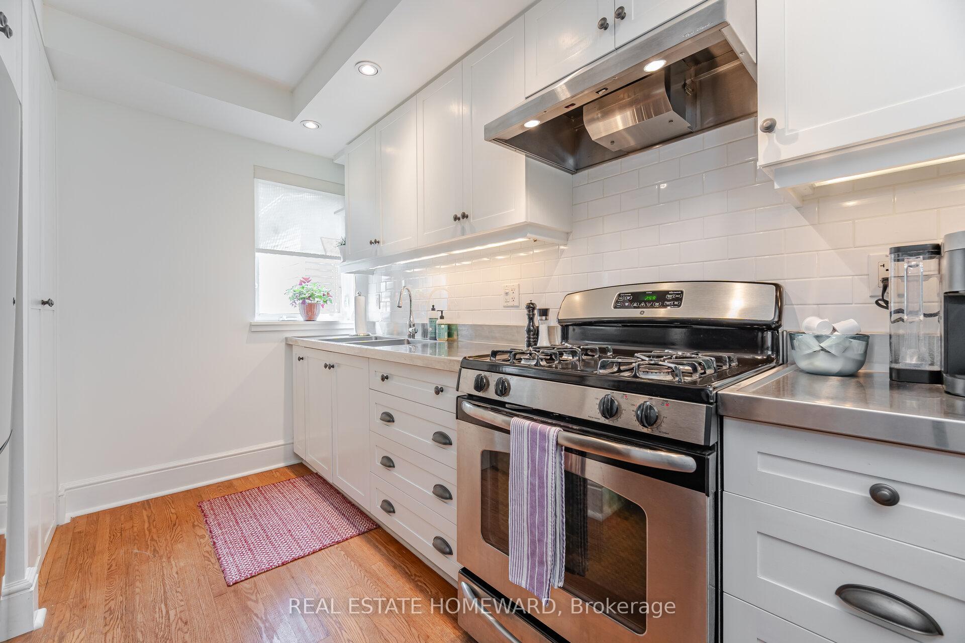 Photo 15 of 164 Morse Street, Toronto, South Riverdale — HOMEH