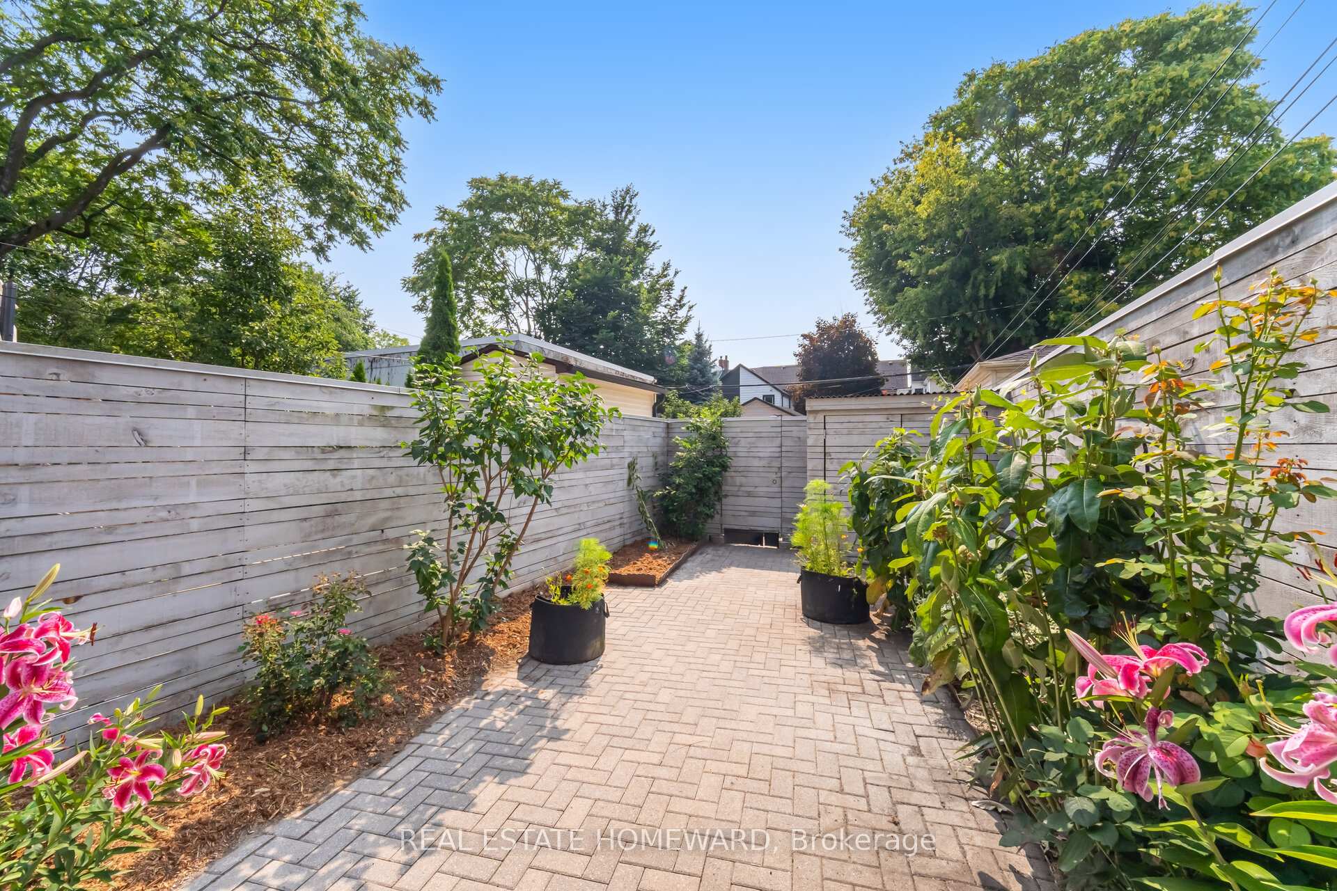 Photo 36 of 164 Morse Street, Toronto, South Riverdale — HOMEH