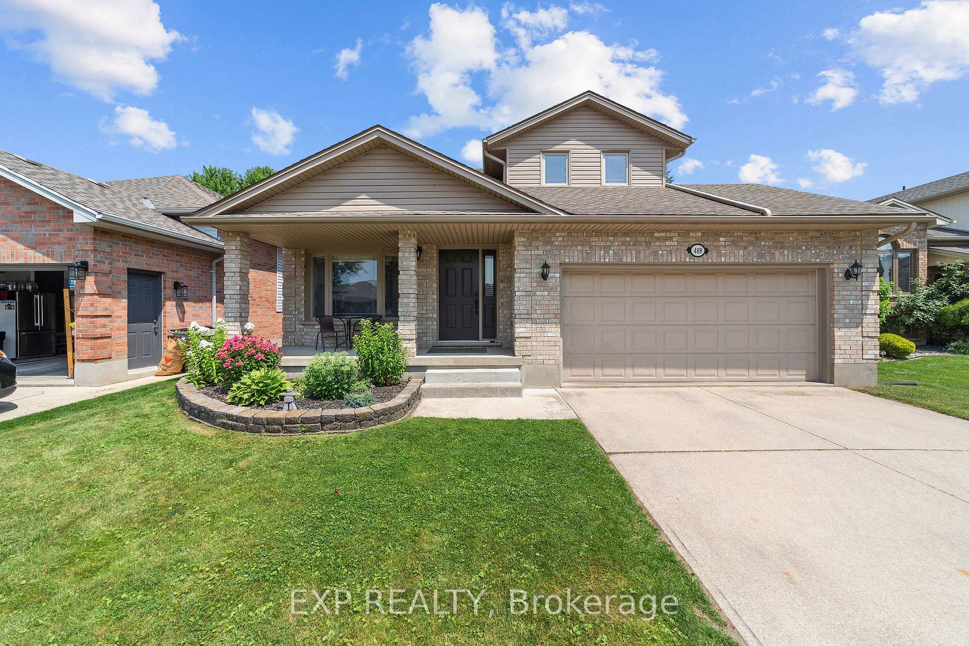 Photo 1 of 489 Riverview Drive, Strathroy-Caradoc, NE — HOMEH