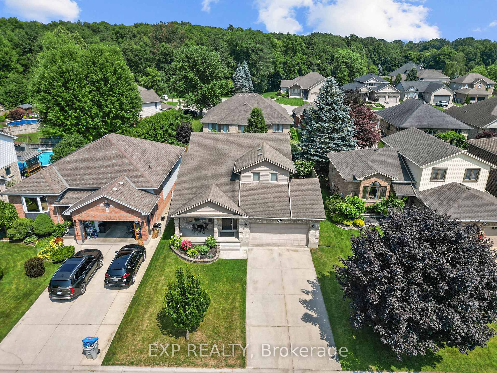 Photo 37 of 489 Riverview Drive, Strathroy-Caradoc, NE — HOMEH