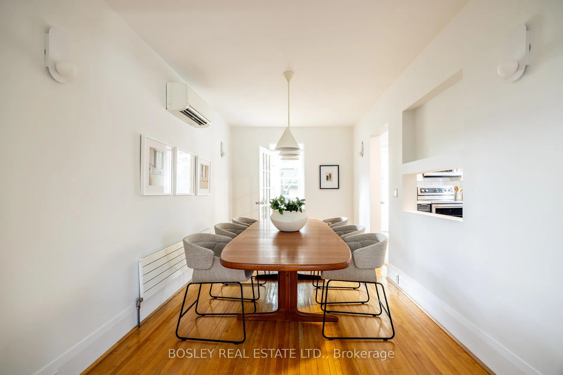 Photo 6 of Unit Unit 1, 12 Coleridge Avenue, Toronto, Woodbine-Lumsden — HOMEH
