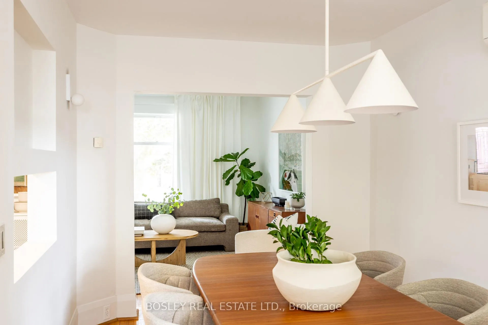 Photo 9 of Unit Unit 1, 12 Coleridge Avenue, Toronto, Woodbine-Lumsden — HOMEH