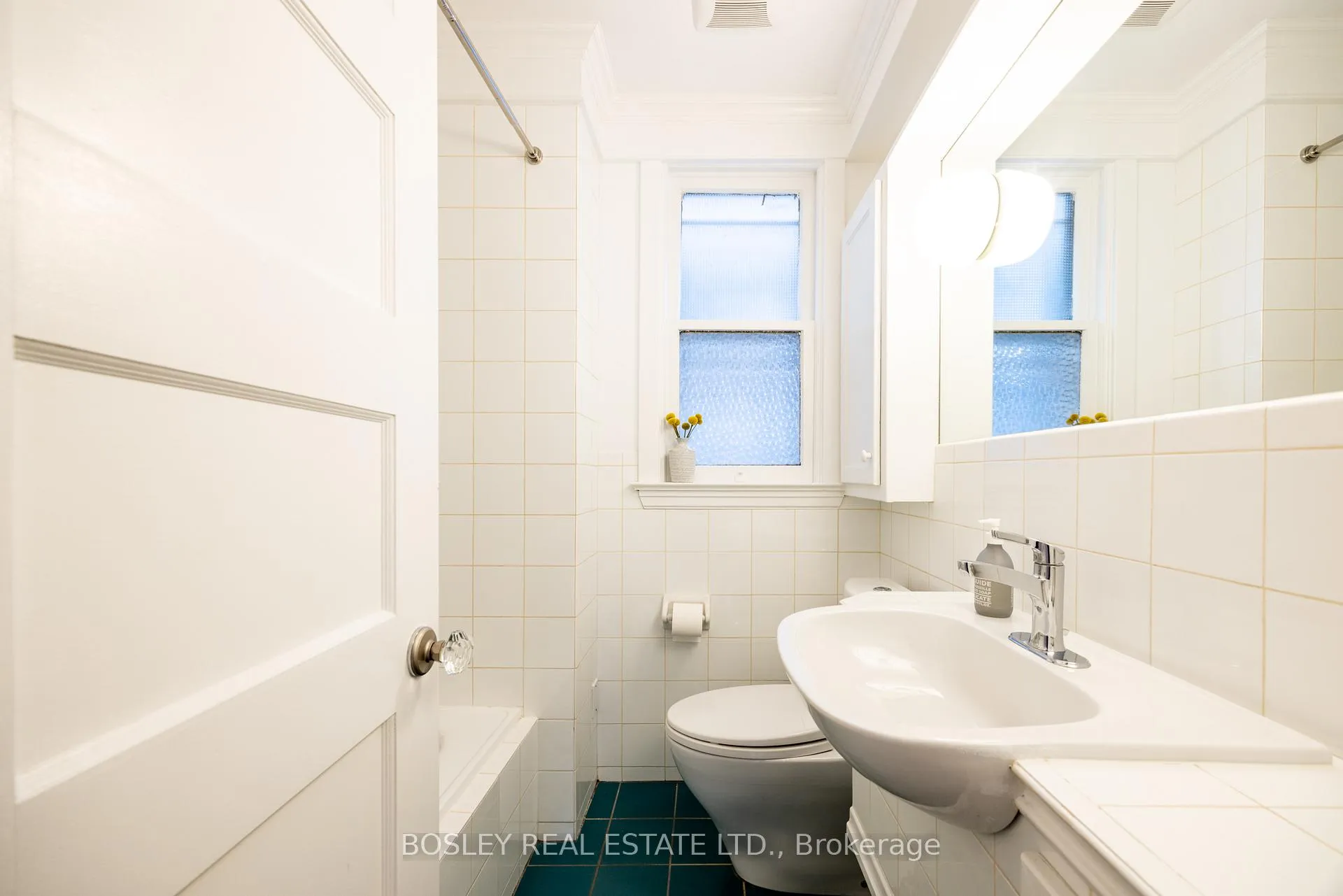 Photo 25 of Unit Unit 1, 12 Coleridge Avenue, Toronto, Woodbine-Lumsden — HOMEH