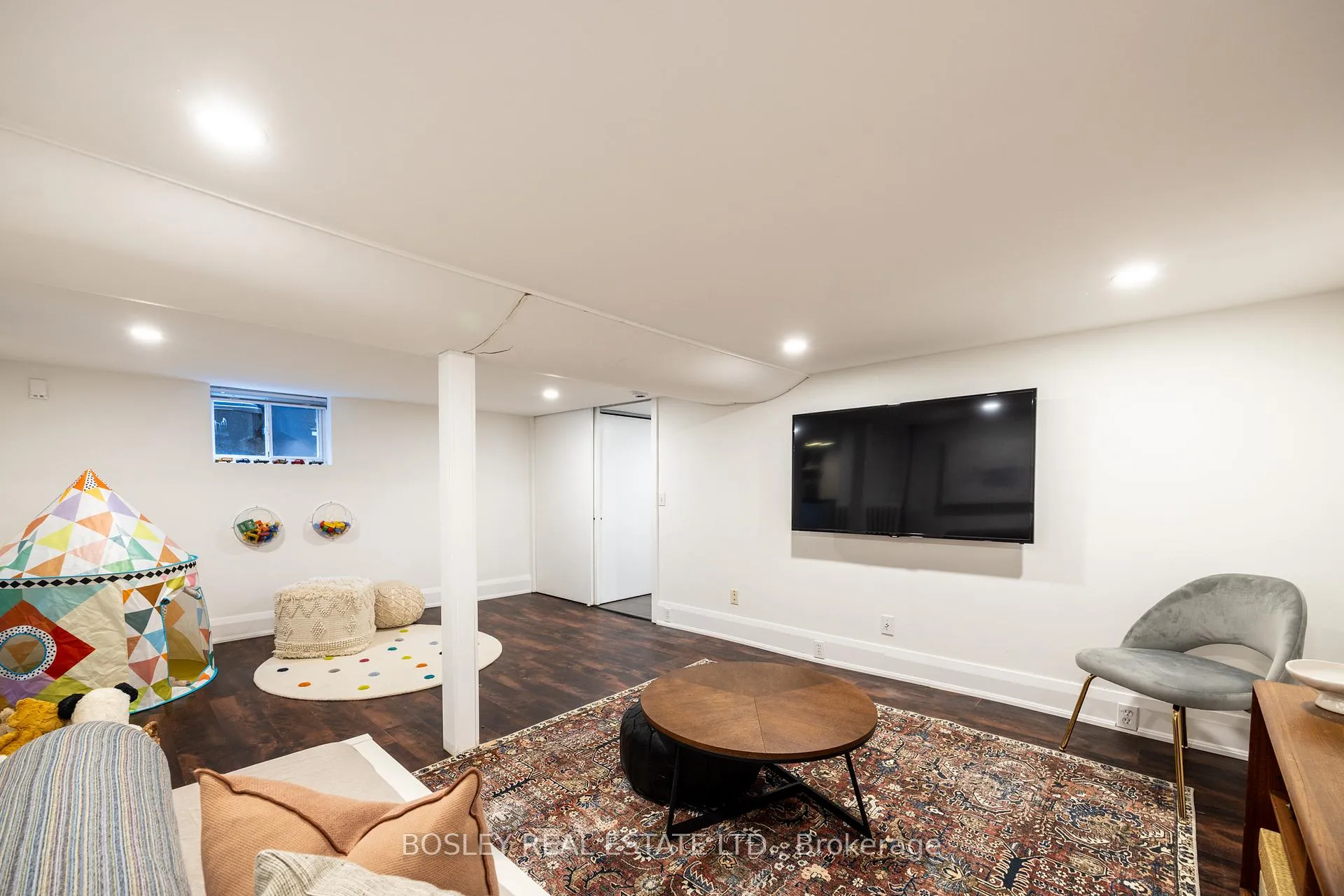 Photo 35 of Unit Unit 1, 12 Coleridge Avenue, Toronto, Woodbine-Lumsden — HOMEH