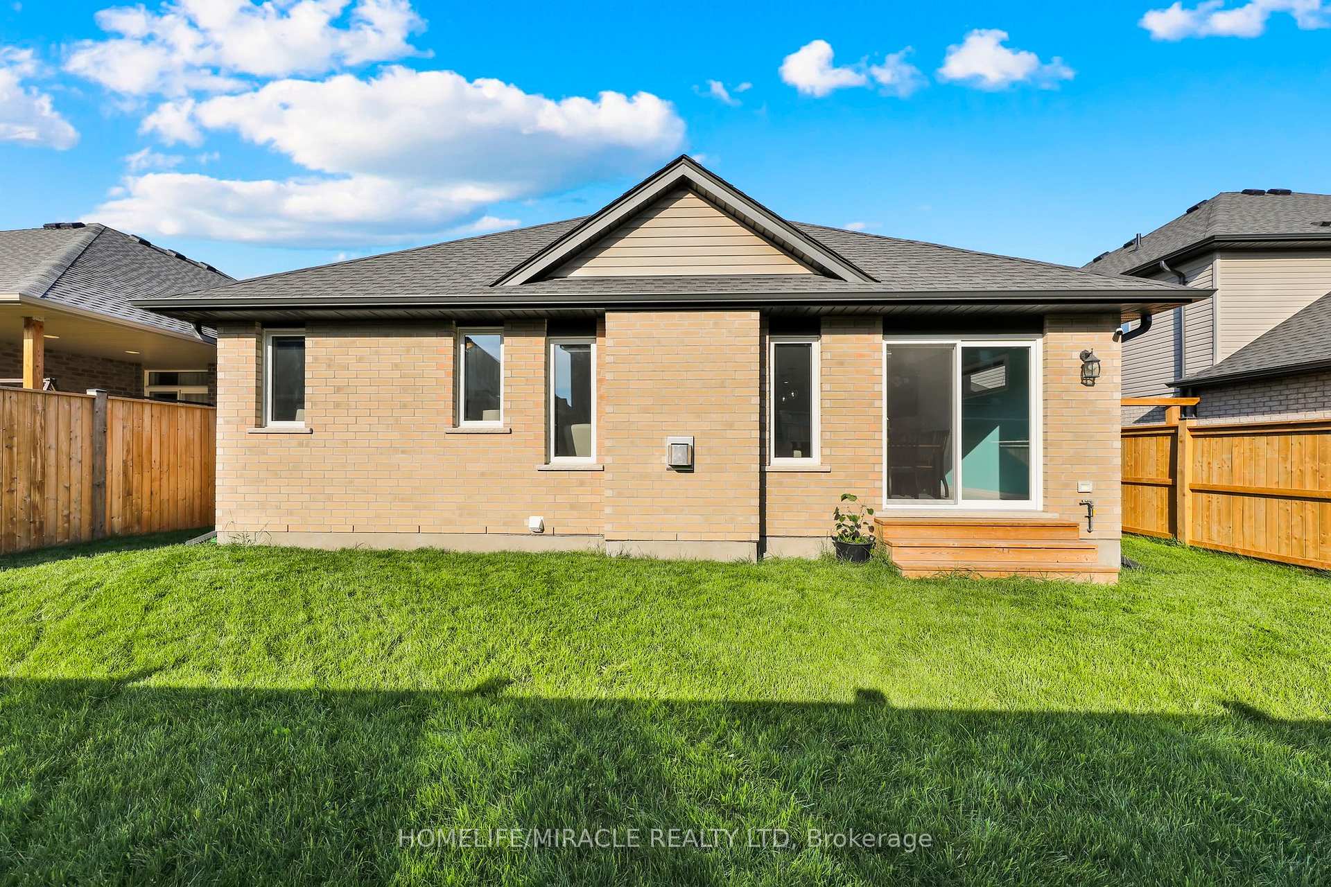 Photo 28 of 7 Curren Crescent, Tillsonburg — HOMEH