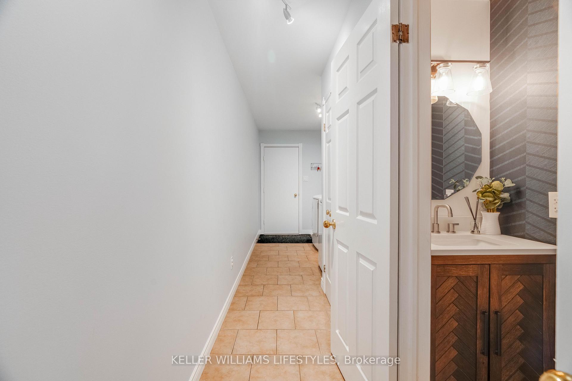 Photo 22 of 450 Scott Street E, Strathroy-Caradoc, SE — HOMEH