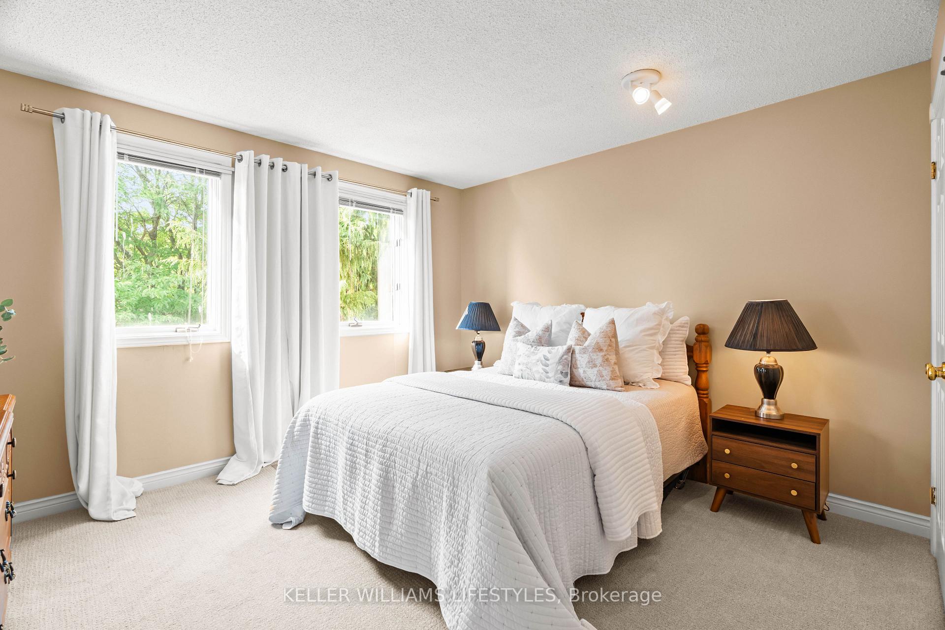 Photo 37 of 450 Scott Street E, Strathroy-Caradoc, SE — HOMEH