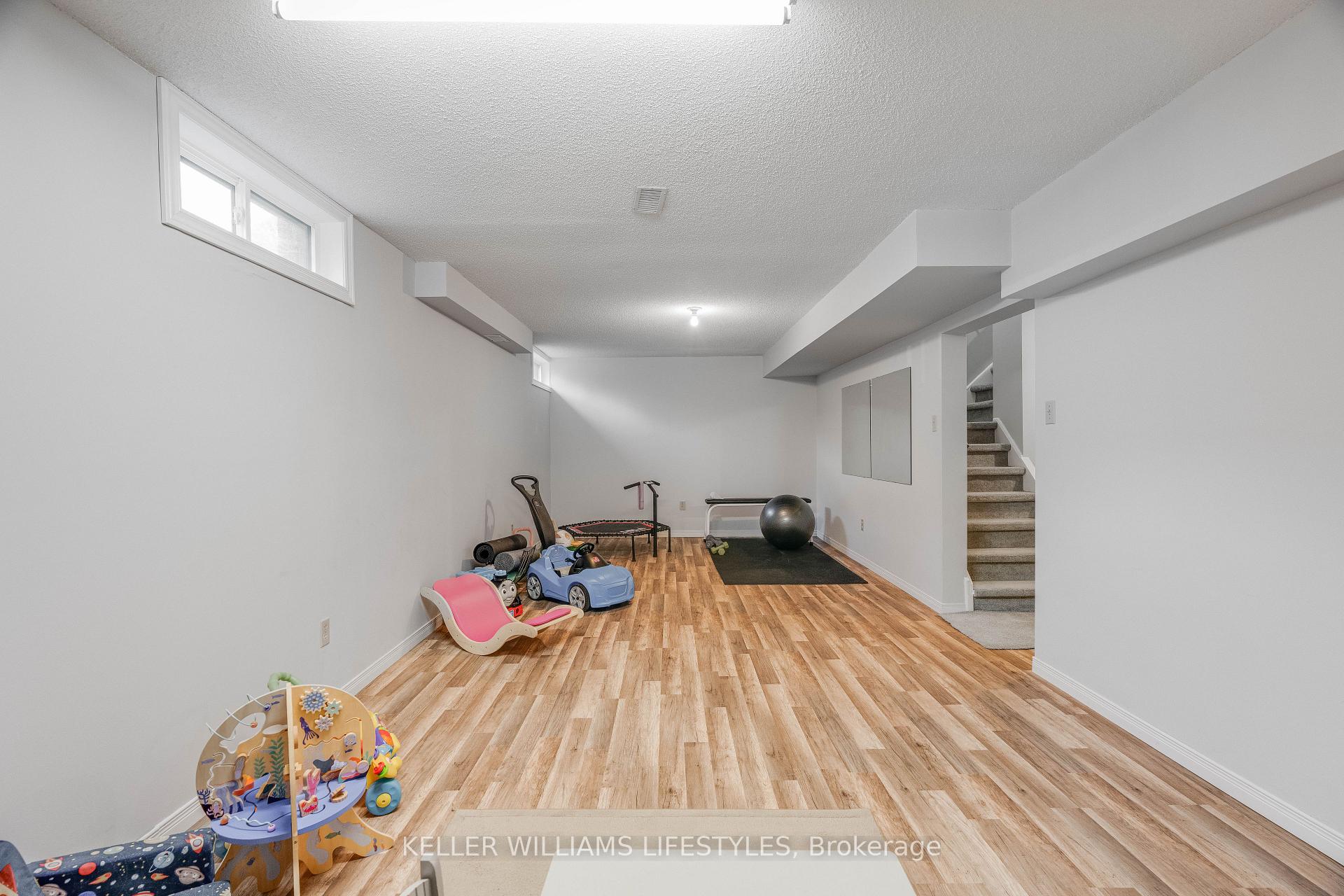 Photo 43 of 450 Scott Street E, Strathroy-Caradoc, SE — HOMEH