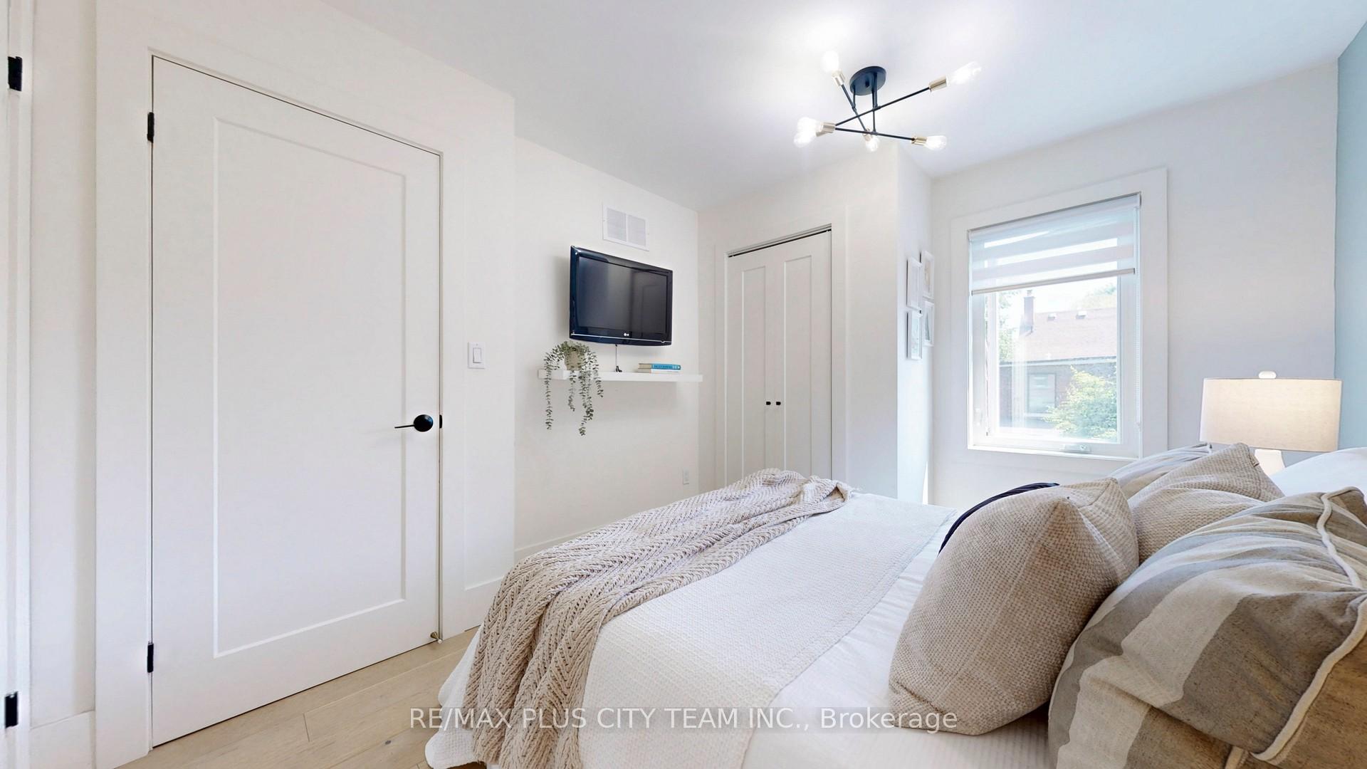 Photo 27 of 83 Bertmount Avenue, Toronto, South Riverdale — HOMEH