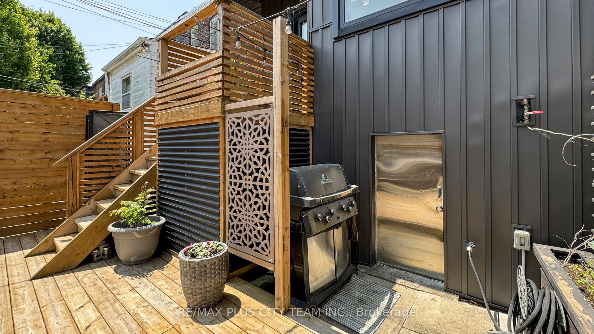 Photo 38 of 83 Bertmount Avenue, Toronto, South Riverdale — HOMEH