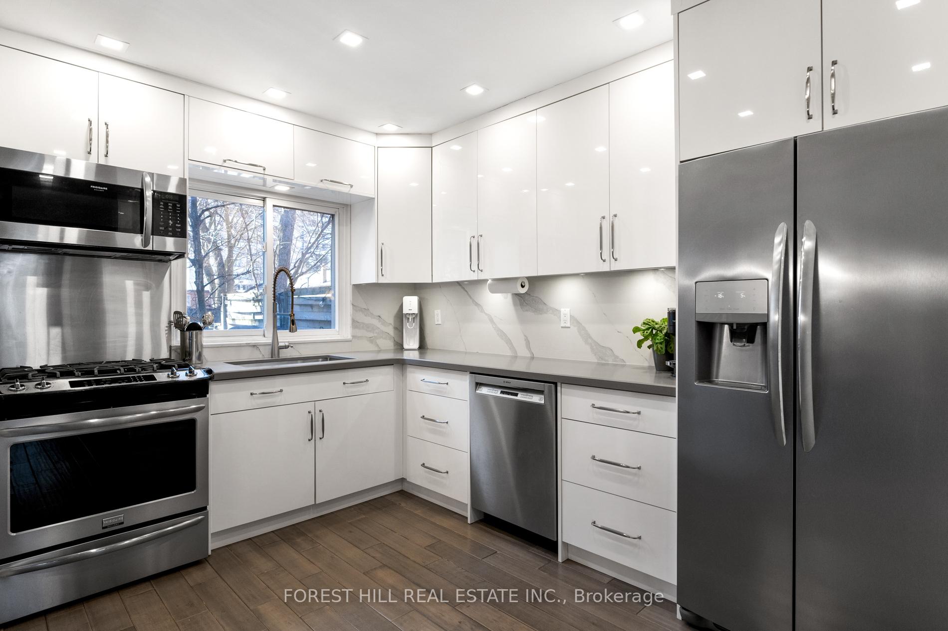 Photo 9 of 219 Davisville Avenue, Toronto, Mount Pleasant West — HOMEH