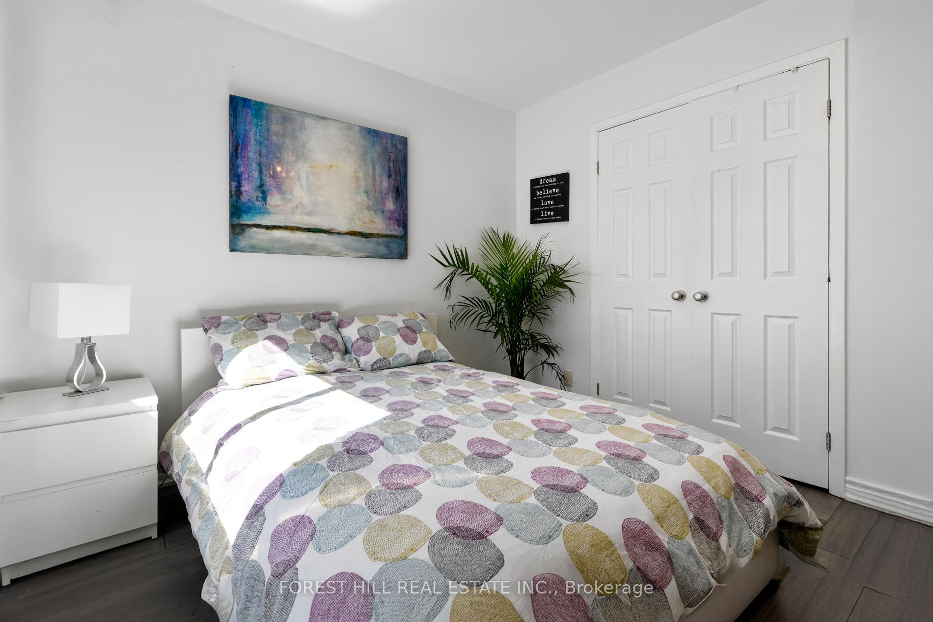 Photo 18 of 219 Davisville Avenue, Toronto, Mount Pleasant West — HOMEH