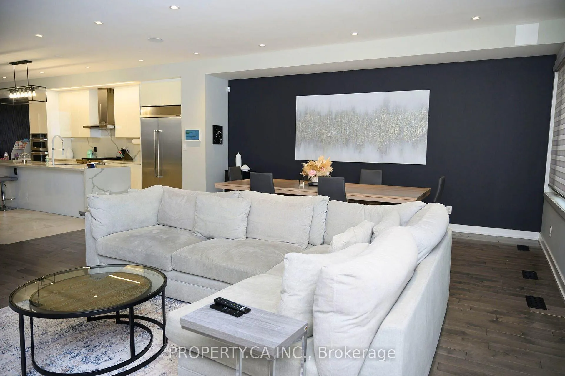 Photo 13 of 9 Northbrook Road, Toronto, East York — HOMEH