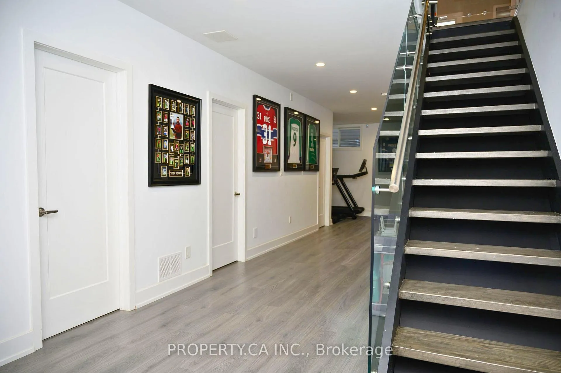 Photo 32 of 9 Northbrook Road, Toronto, East York — HOMEH
