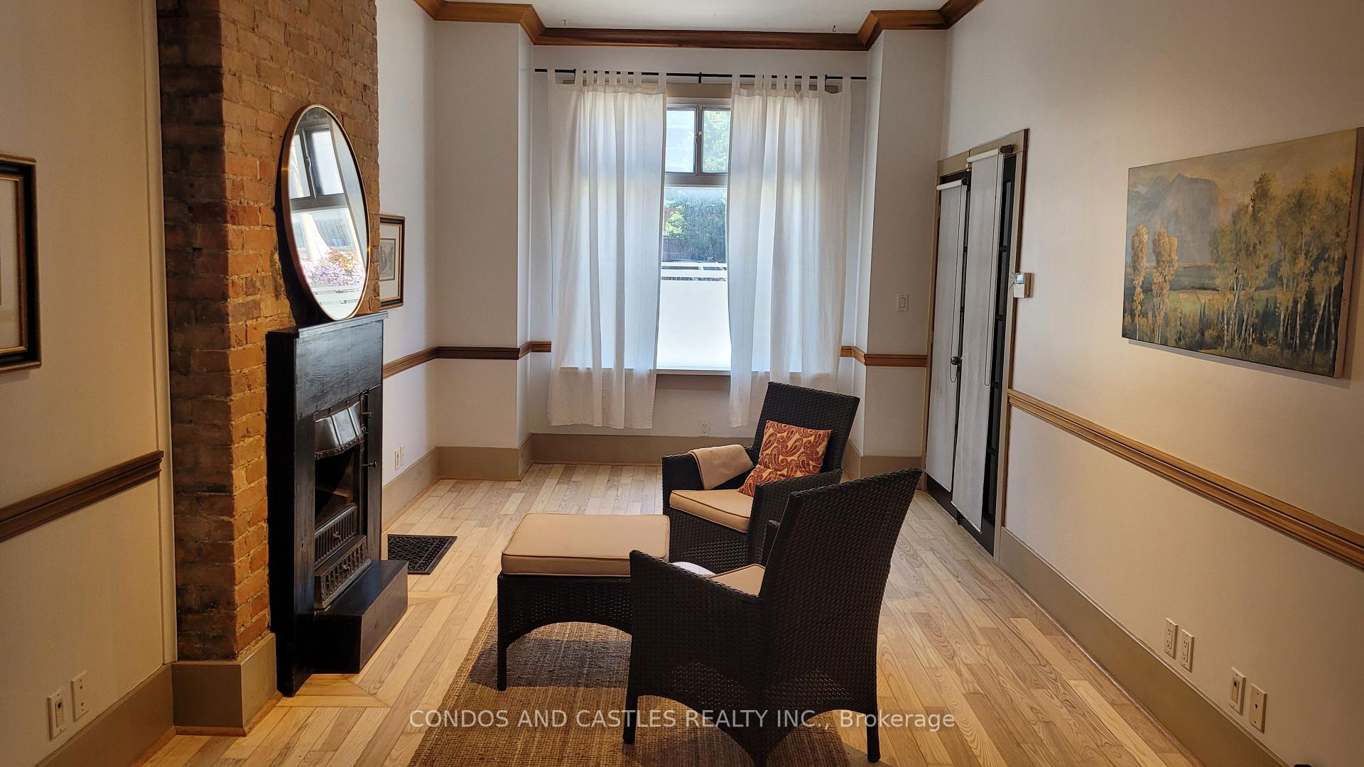 Photo 3 of Unit 1, 467 Richmond Street E, Toronto, Moss Park — HOMEH