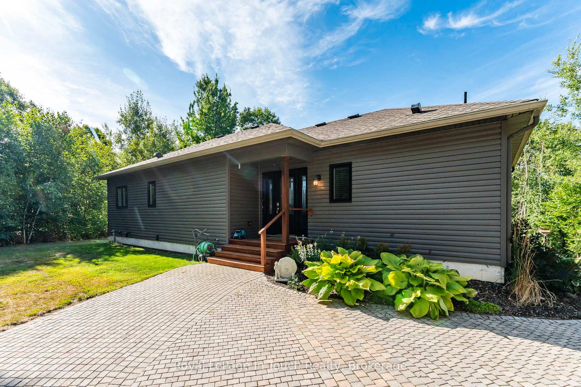 Photo 37 of 285 Dorion Road, Tiny, Rural Tiny — HOMEH