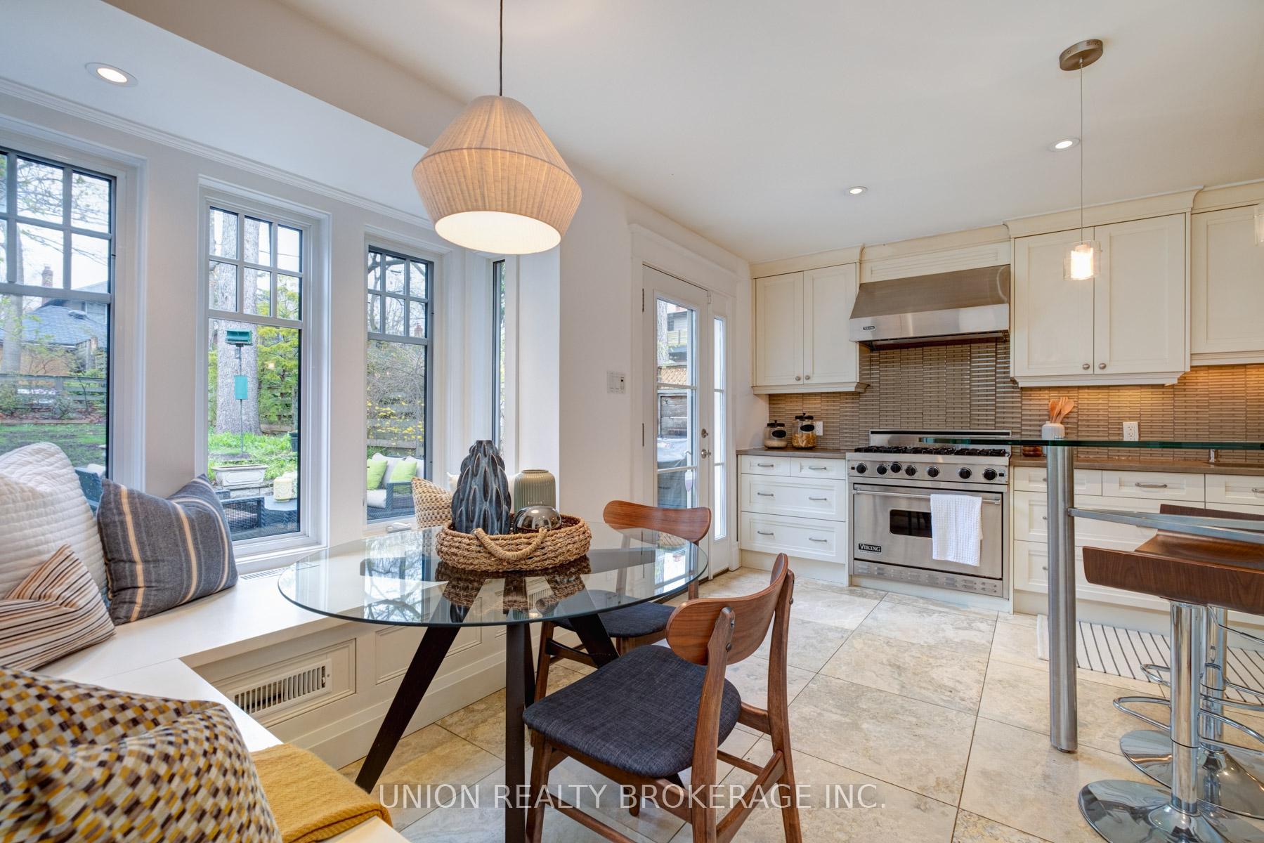 Photo 9 of 28 Cavendish Street, Toronto, The Beaches — HOMEH