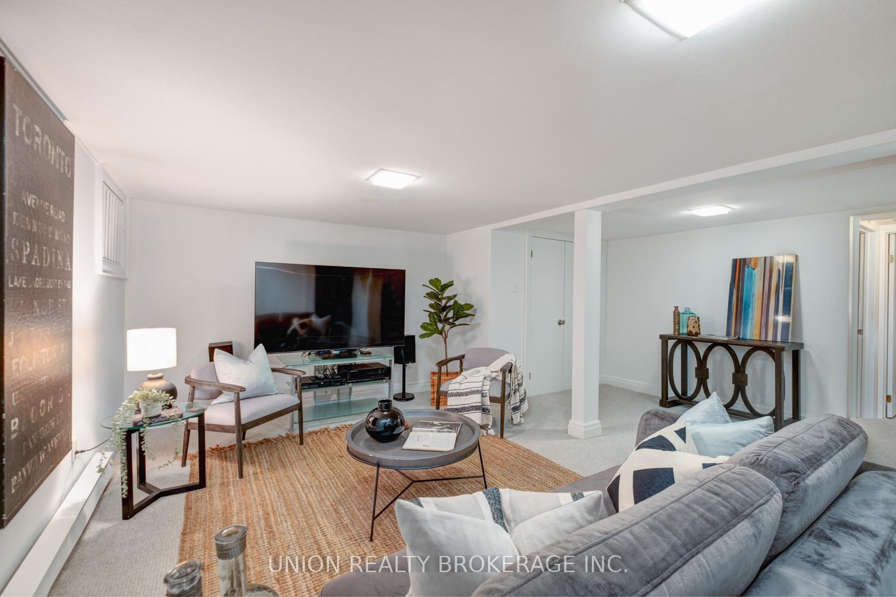 Photo 20 of 28 Cavendish Street, Toronto, The Beaches — HOMEH