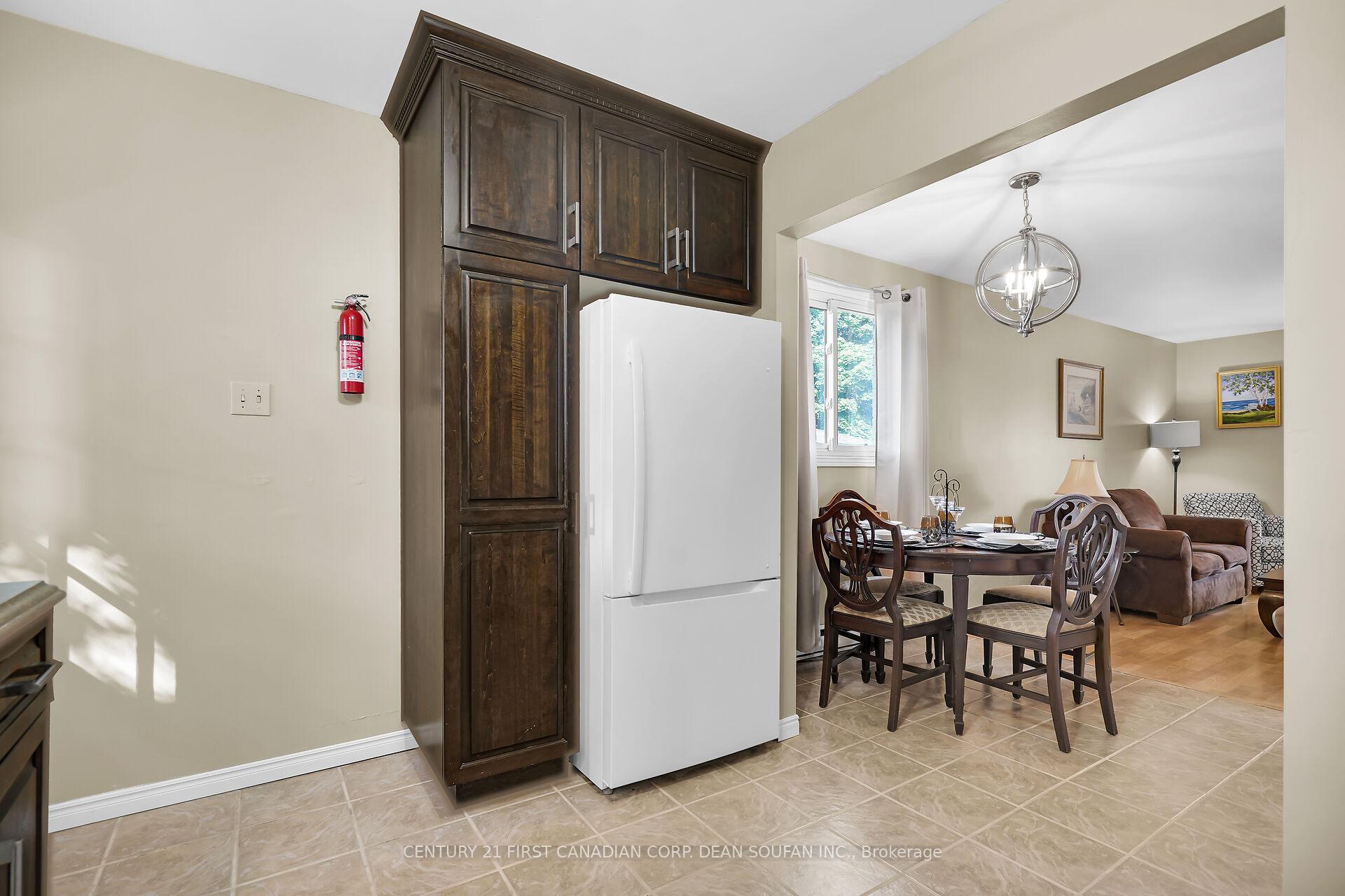 Photo 16 of 326 Burns Street, Strathroy-Caradoc, SW — HOMEH